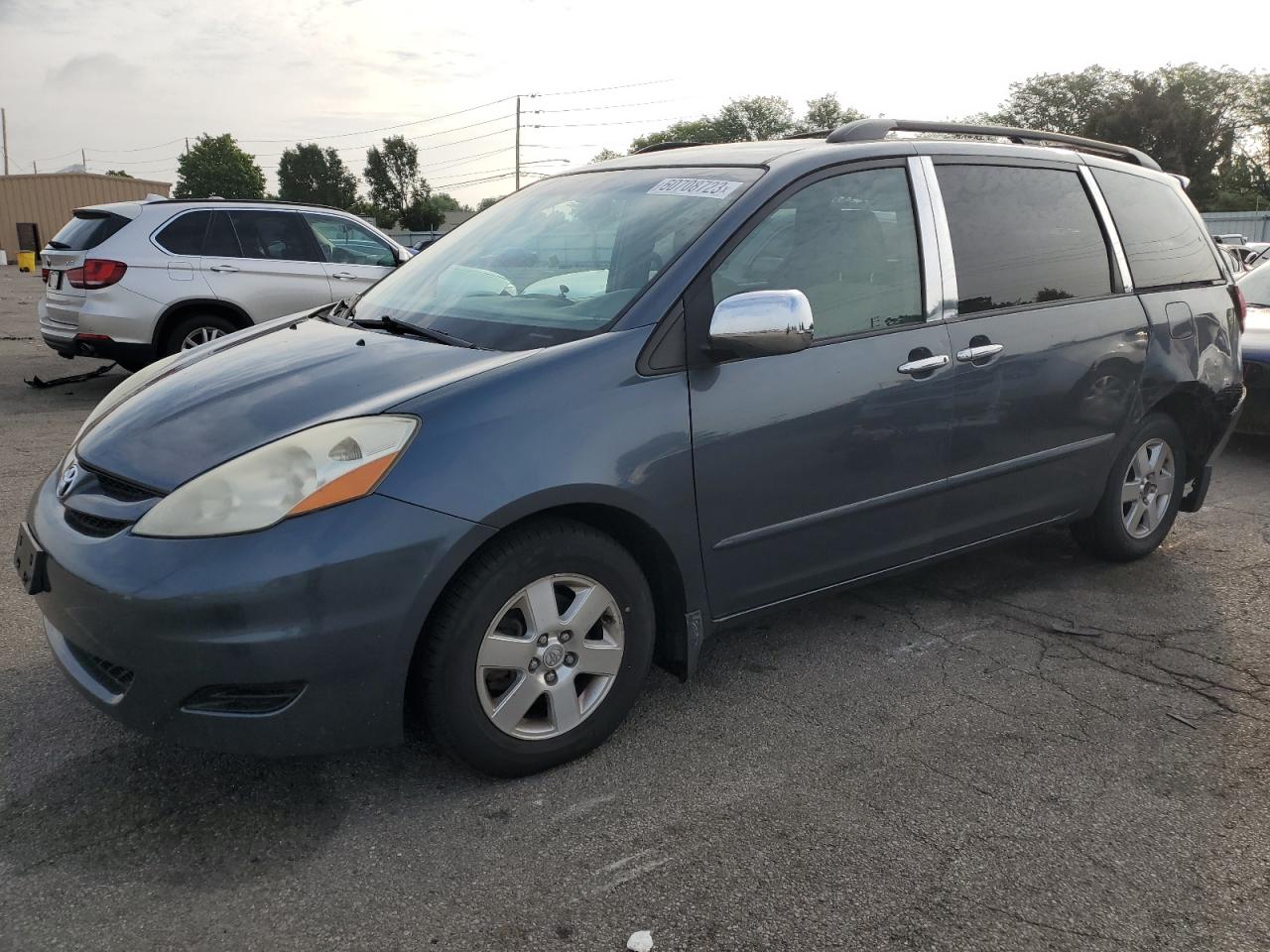 TOYOTA SIENNA 2009 5tdzk23c09s268978