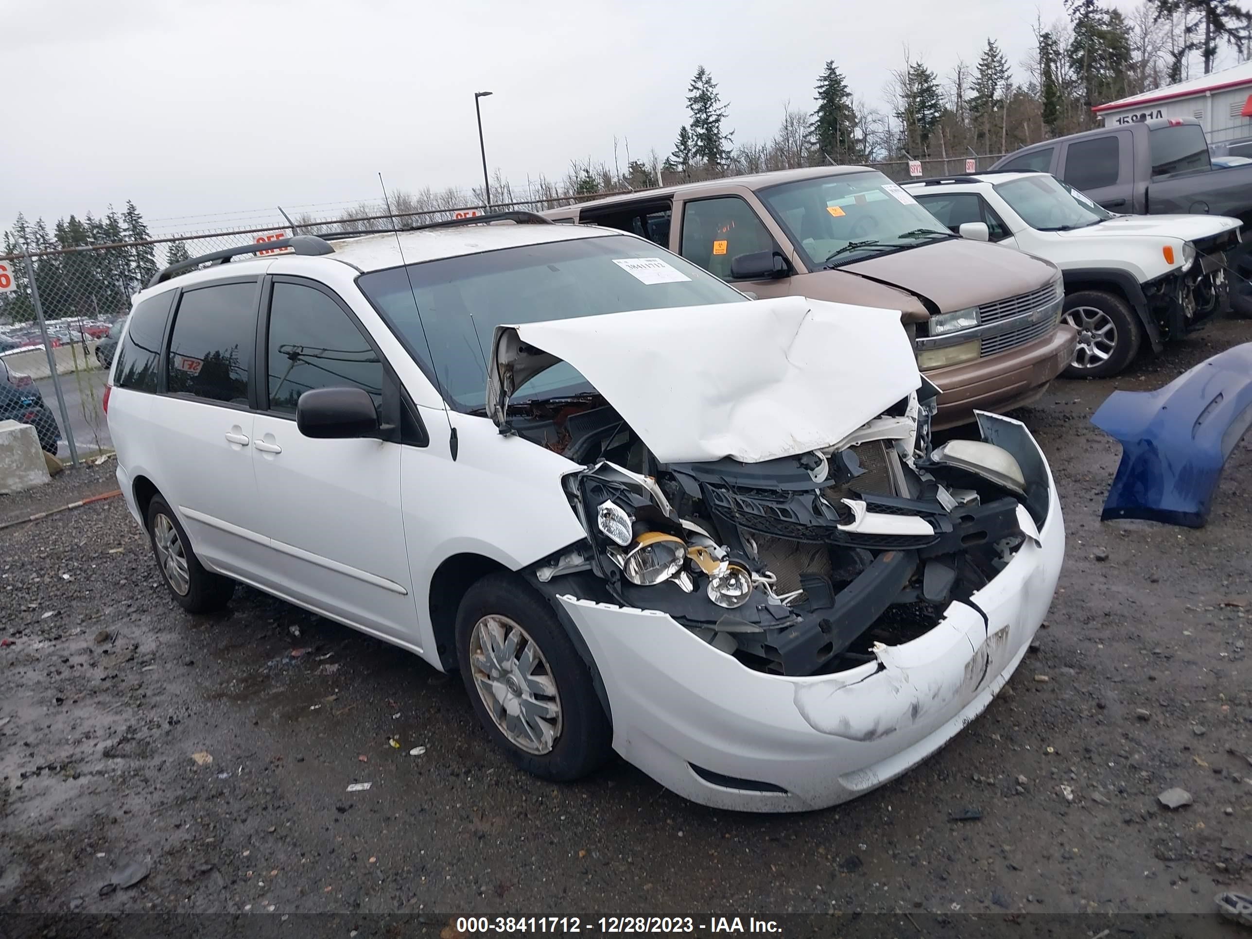 TOYOTA SIENNA 2009 5tdzk23c09s275994