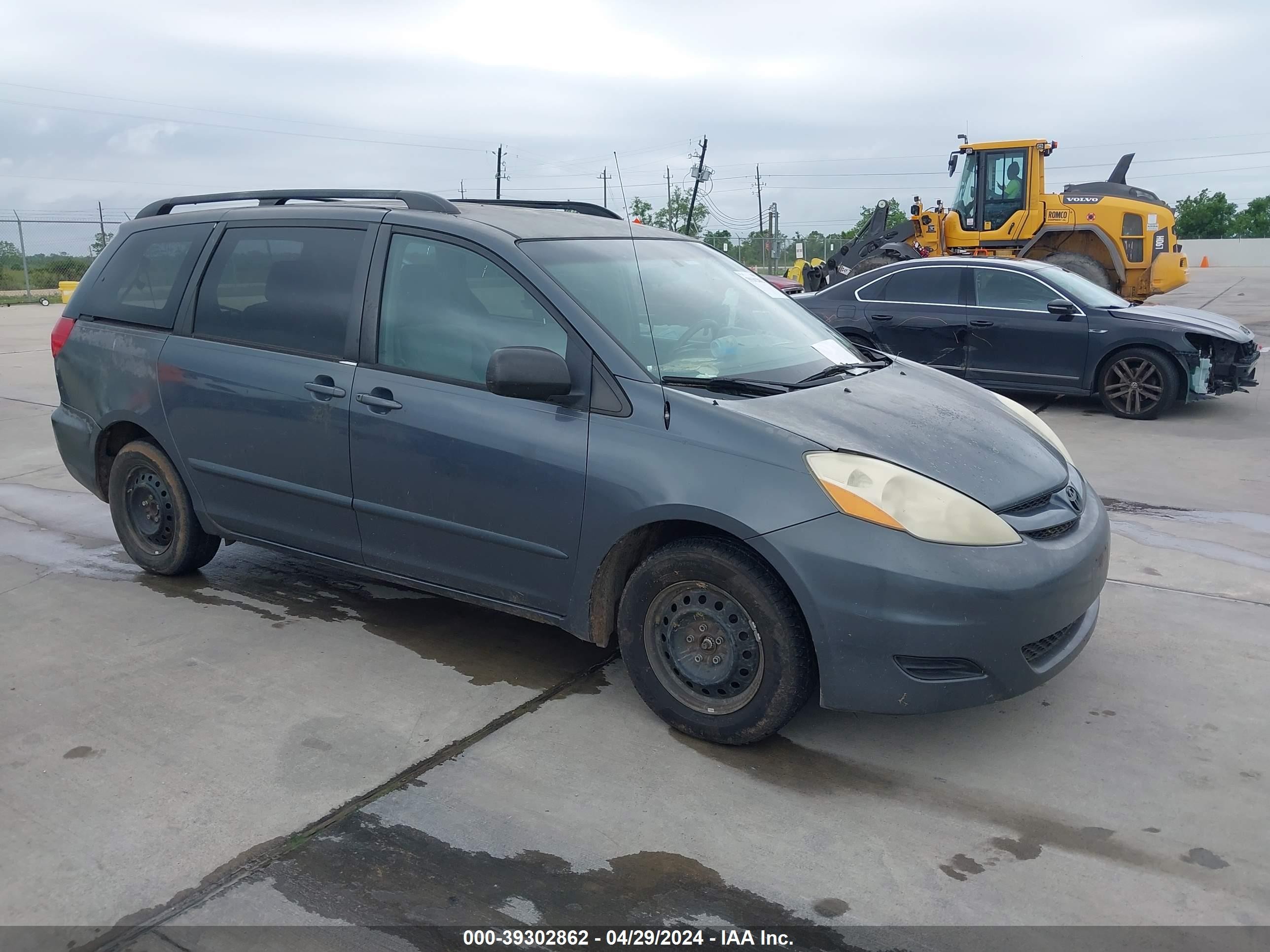 TOYOTA SIENNA 2007 5tdzk23c17s052473