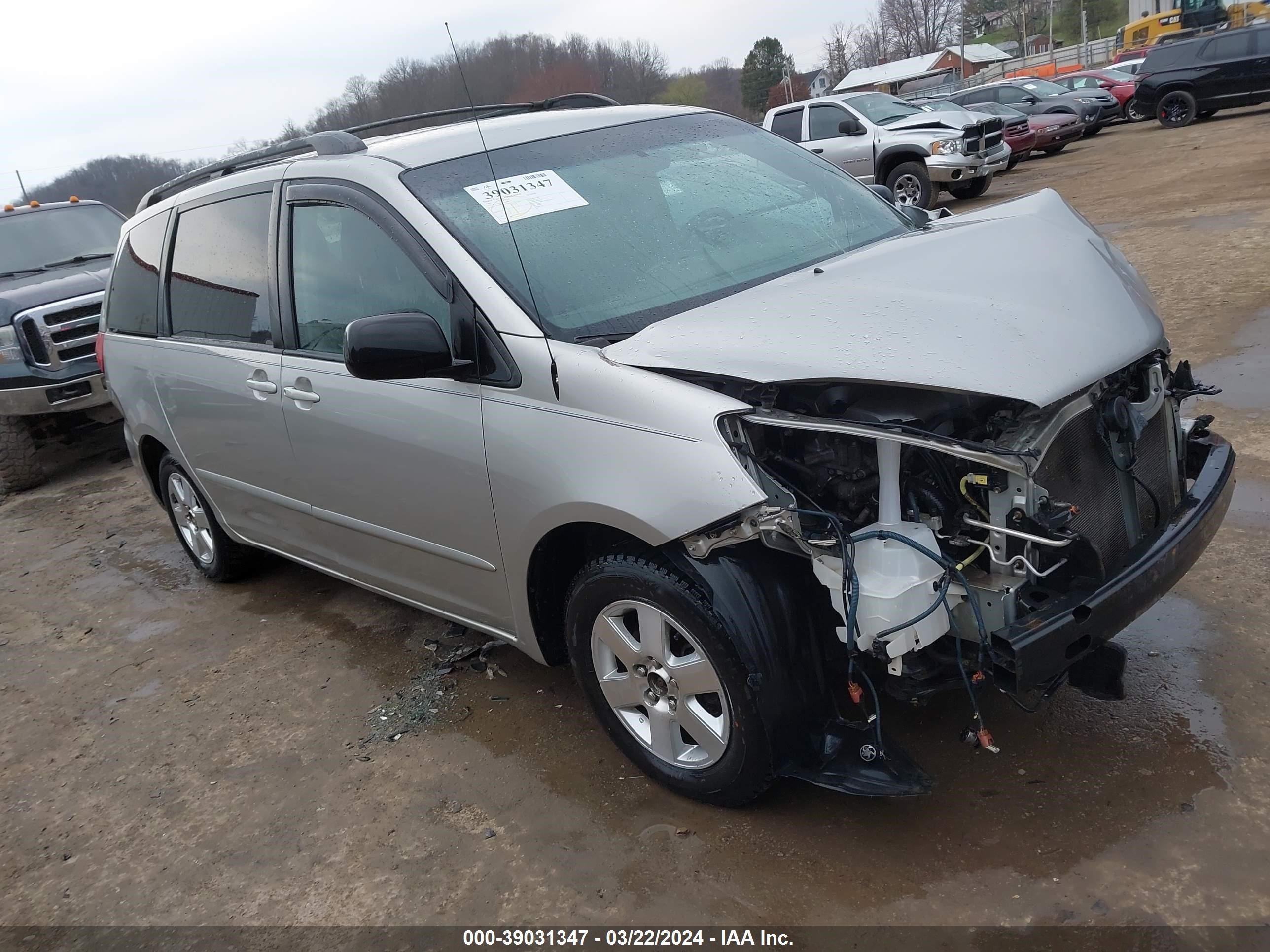 TOYOTA SIENNA 2007 5tdzk23c27s090729