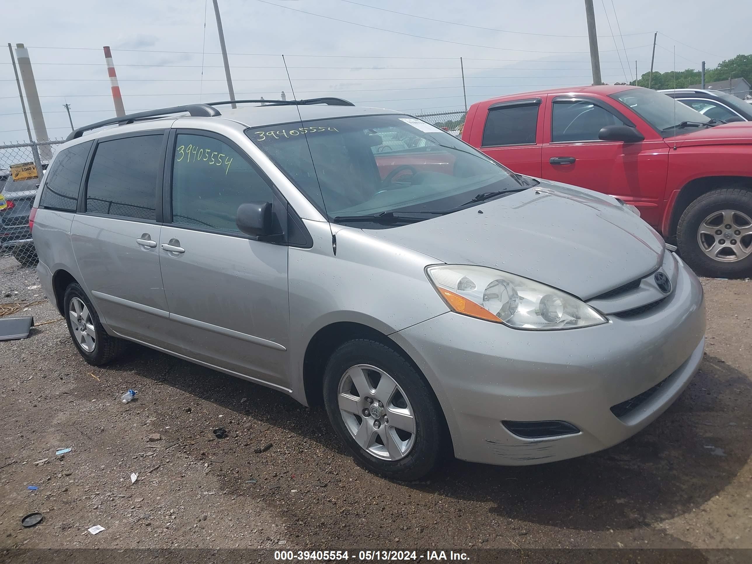 TOYOTA SIENNA 2008 5tdzk23c28s125206