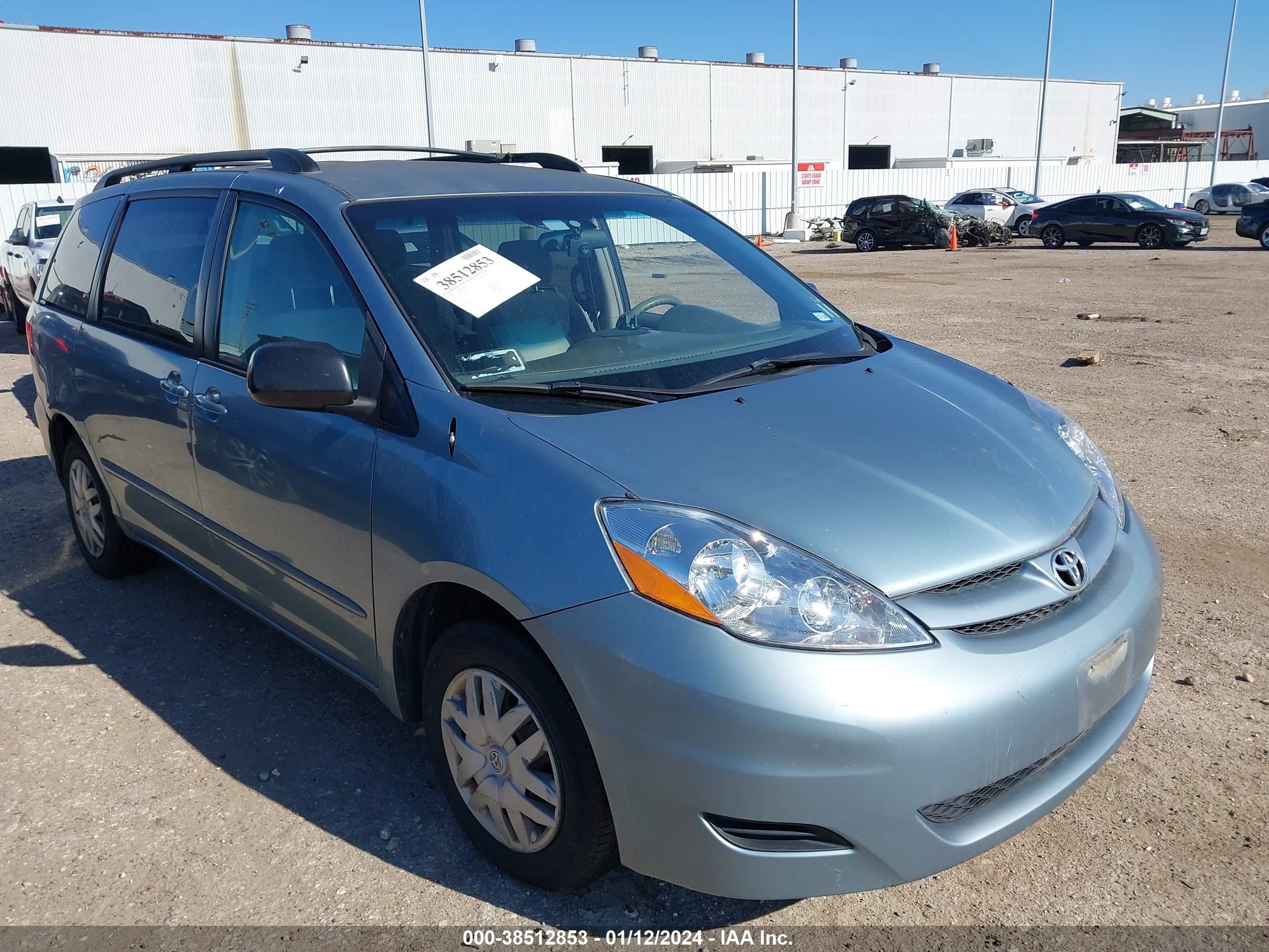 TOYOTA SIENNA 2008 5tdzk23c28s172378