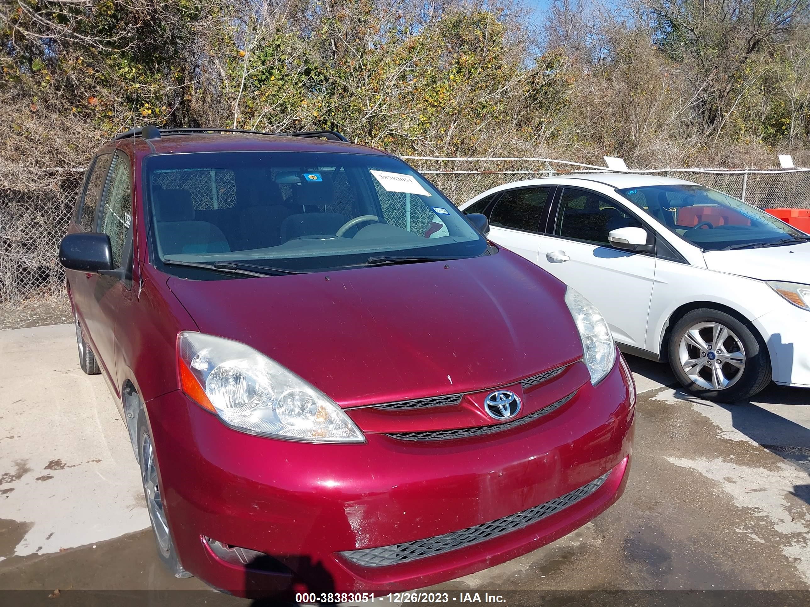 TOYOTA SIENNA 2008 5tdzk23c28s174387