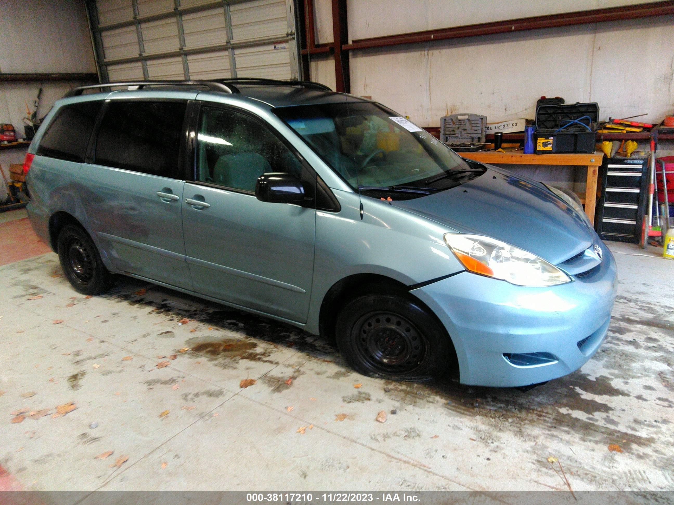 TOYOTA SIENNA 2009 5tdzk23c29s247551