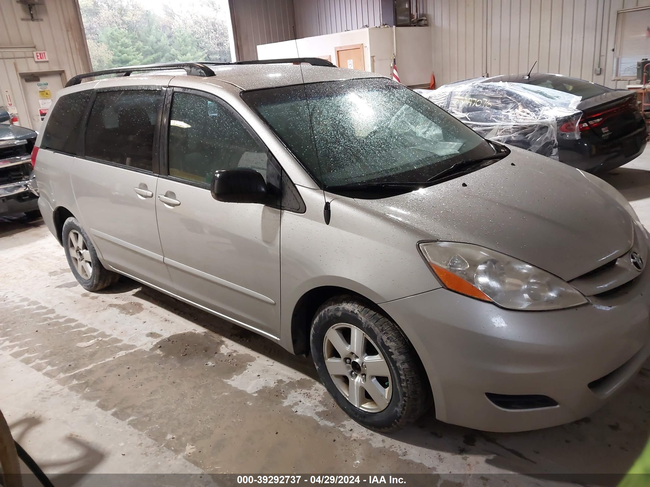 TOYOTA SIENNA 2009 5tdzk23c29s265788