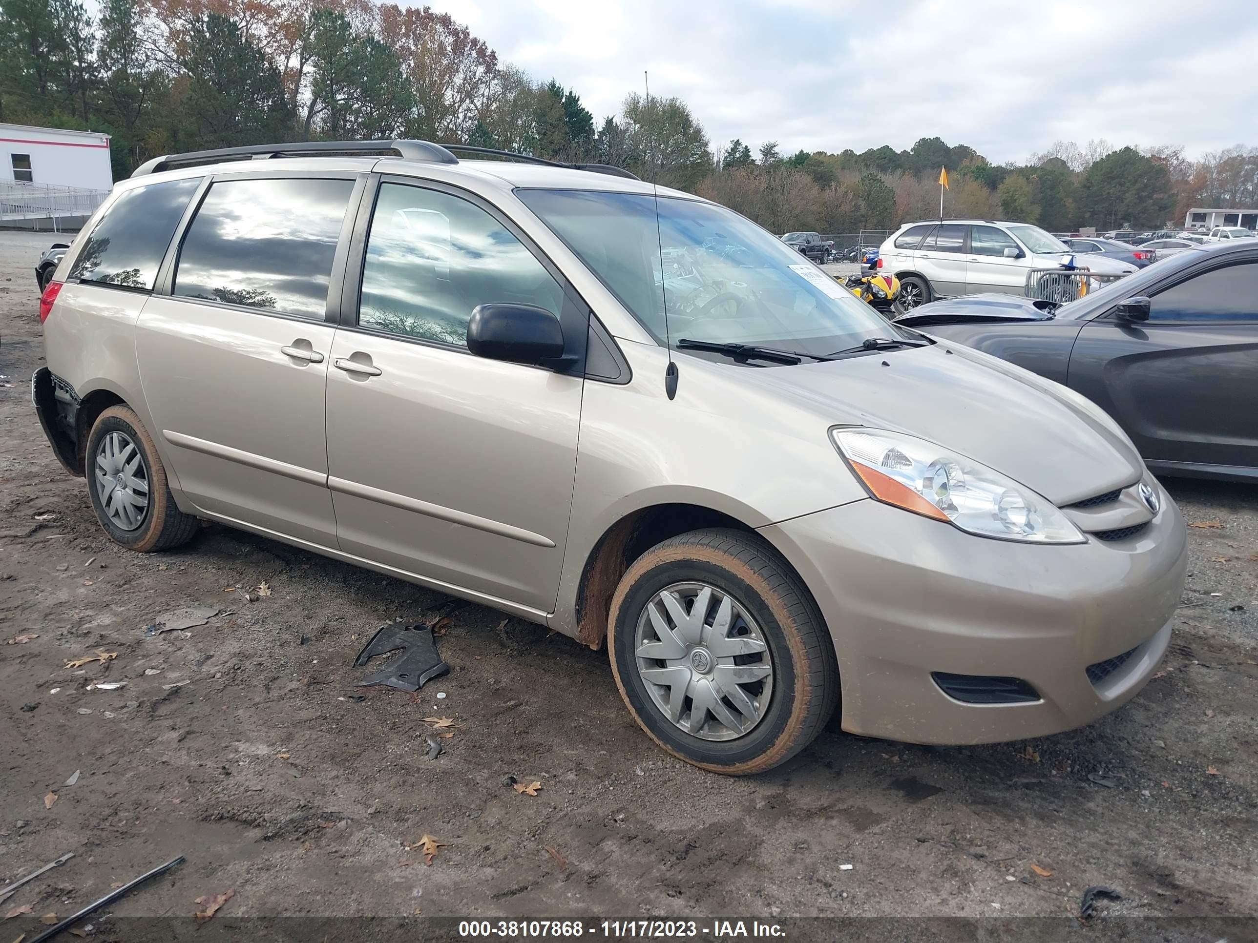 TOYOTA SIENNA 2008 5tdzk23c38s120936