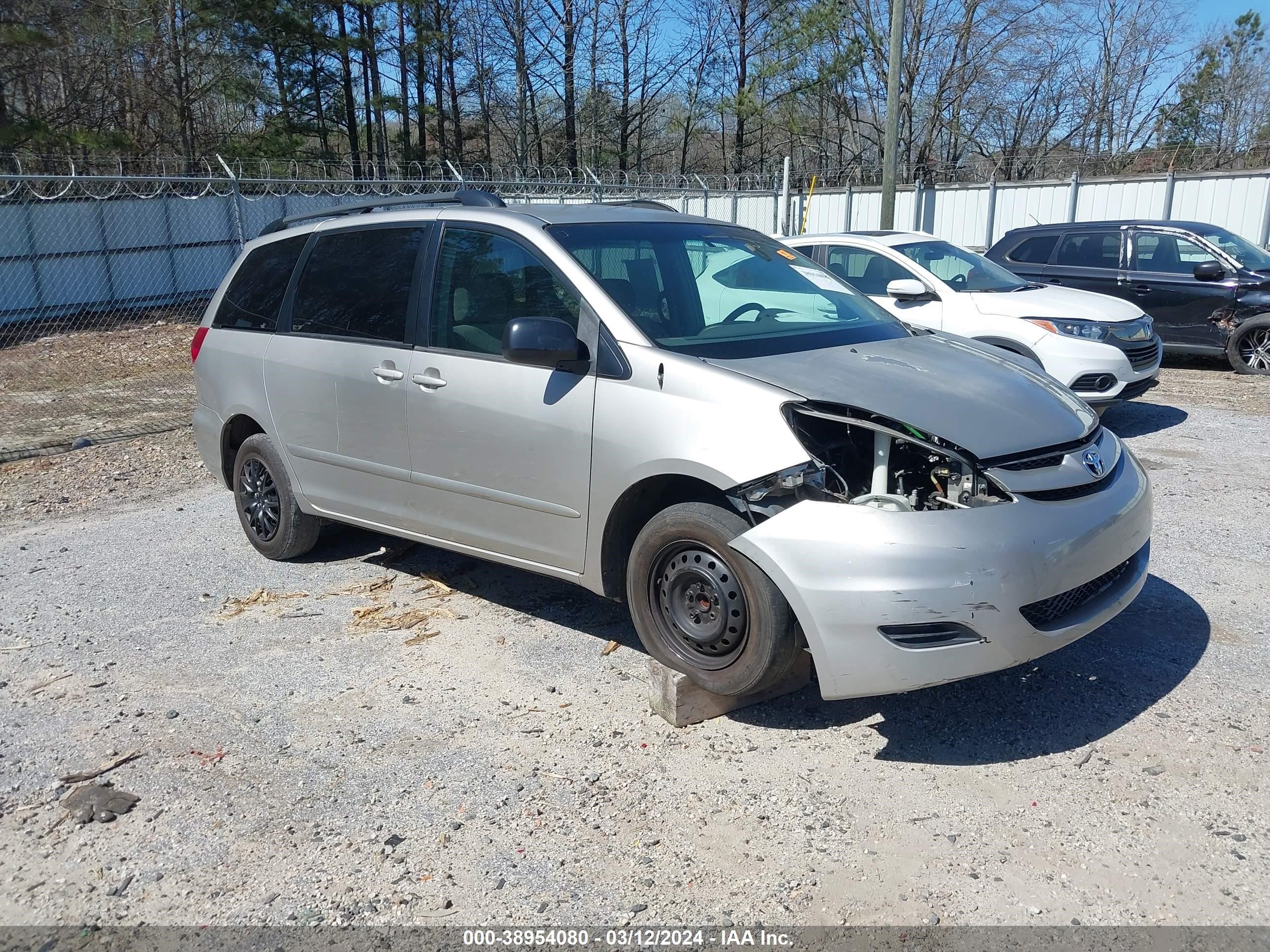 TOYOTA SIENNA 2008 5tdzk23c48s133162