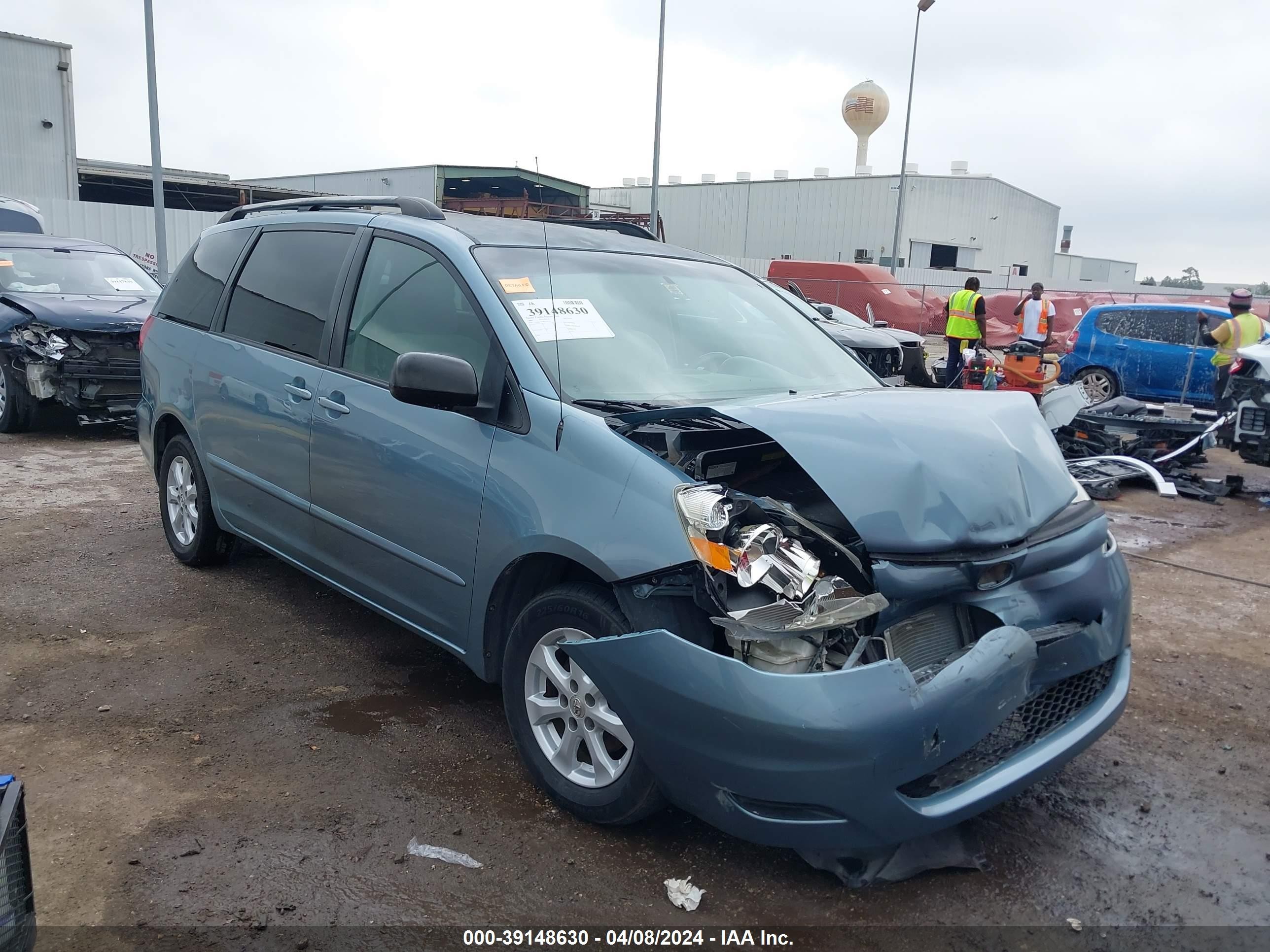 TOYOTA SIENNA 2008 5tdzk23c48s139320