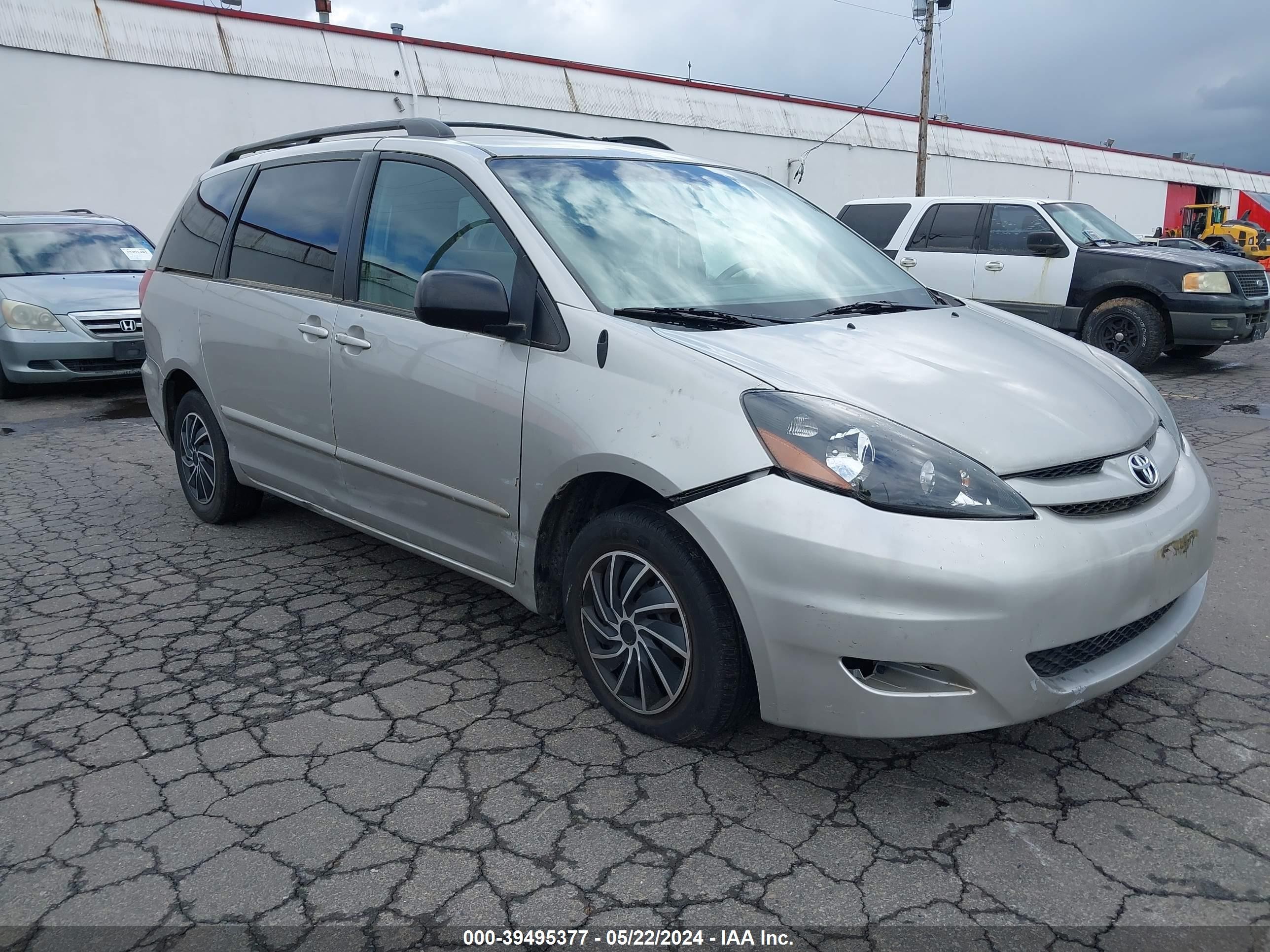 TOYOTA SIENNA 2008 5tdzk23c48s144663