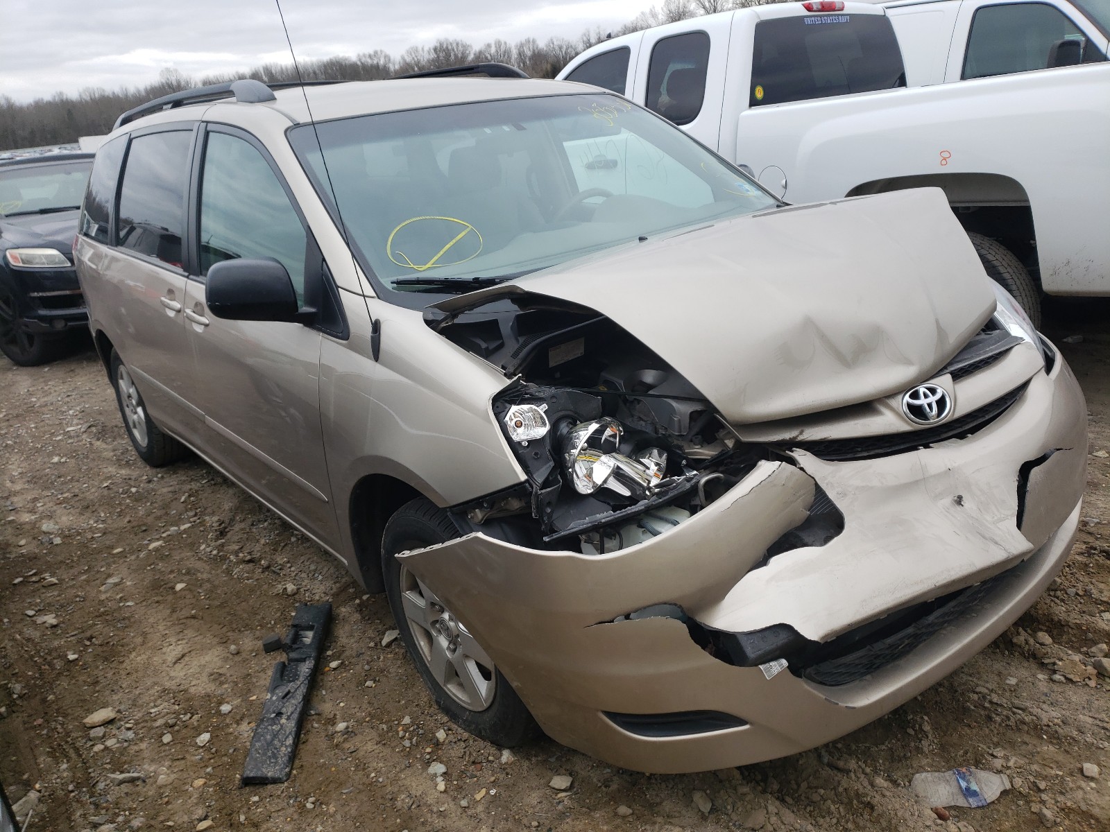 TOYOTA SIENNA CE 2007 5tdzk23c57s033201