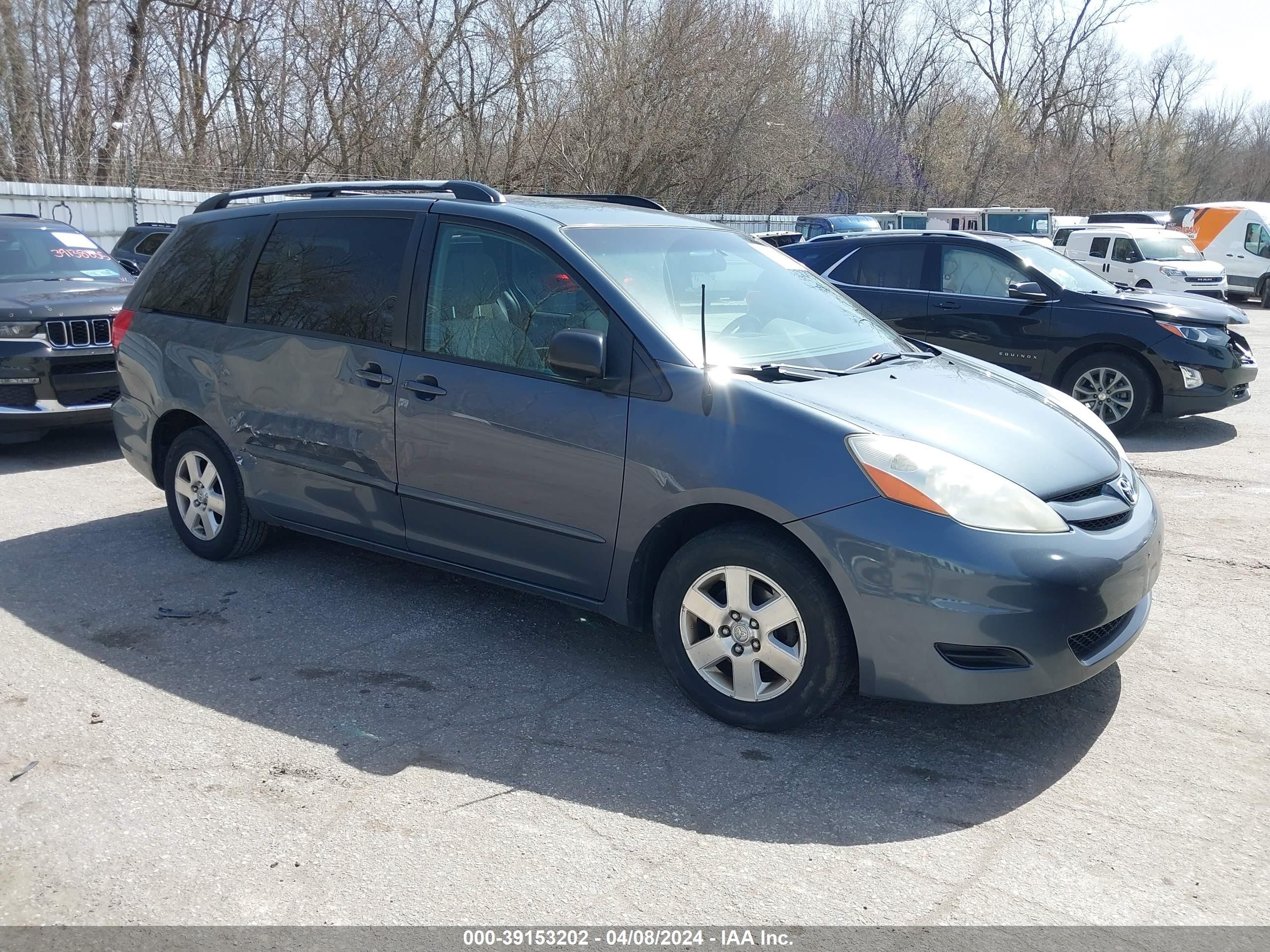 TOYOTA SIENNA 2009 5tdzk23c59s228198