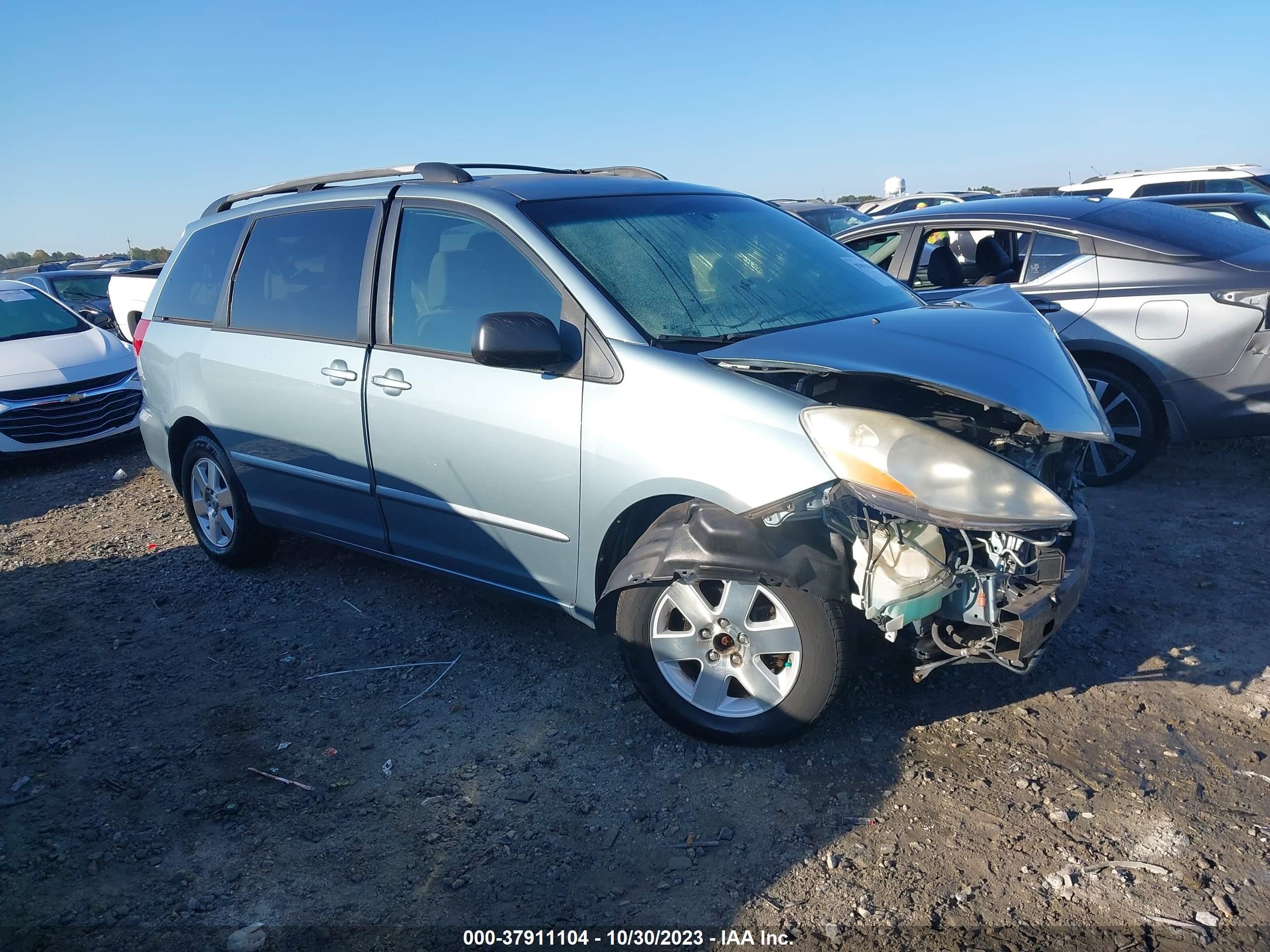 TOYOTA SIENNA 2009 5tdzk23c59s230159