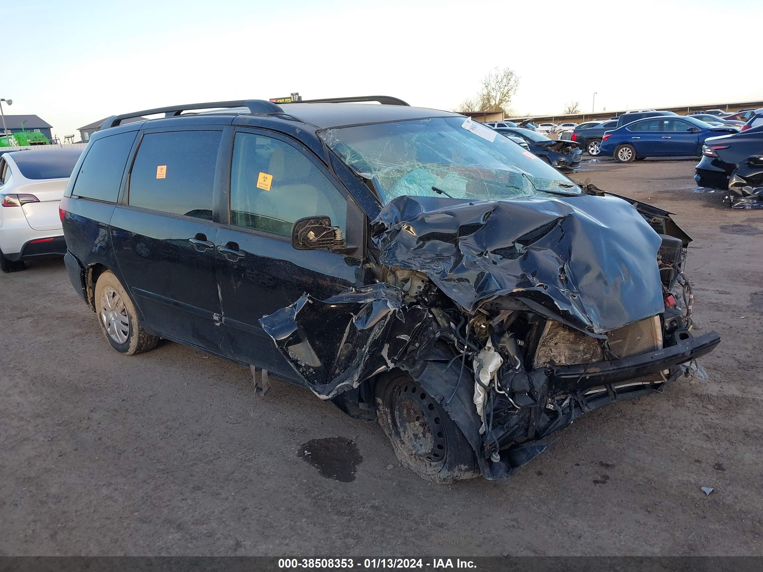 TOYOTA SIENNA 2009 5tdzk23c59s275957