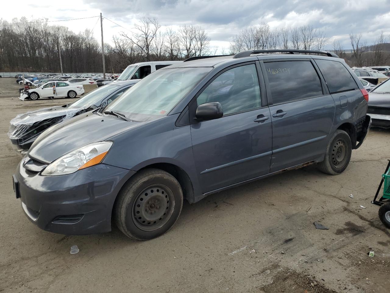 TOYOTA SIENNA 2007 5tdzk23c67s058138