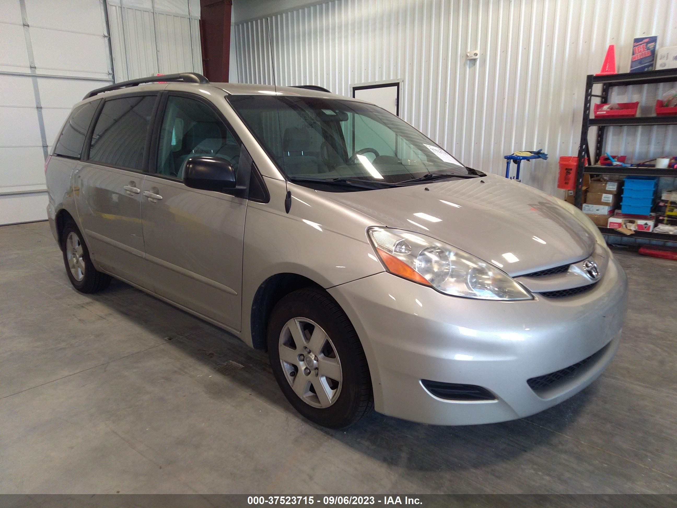 TOYOTA SIENNA 2007 5tdzk23c67s090197