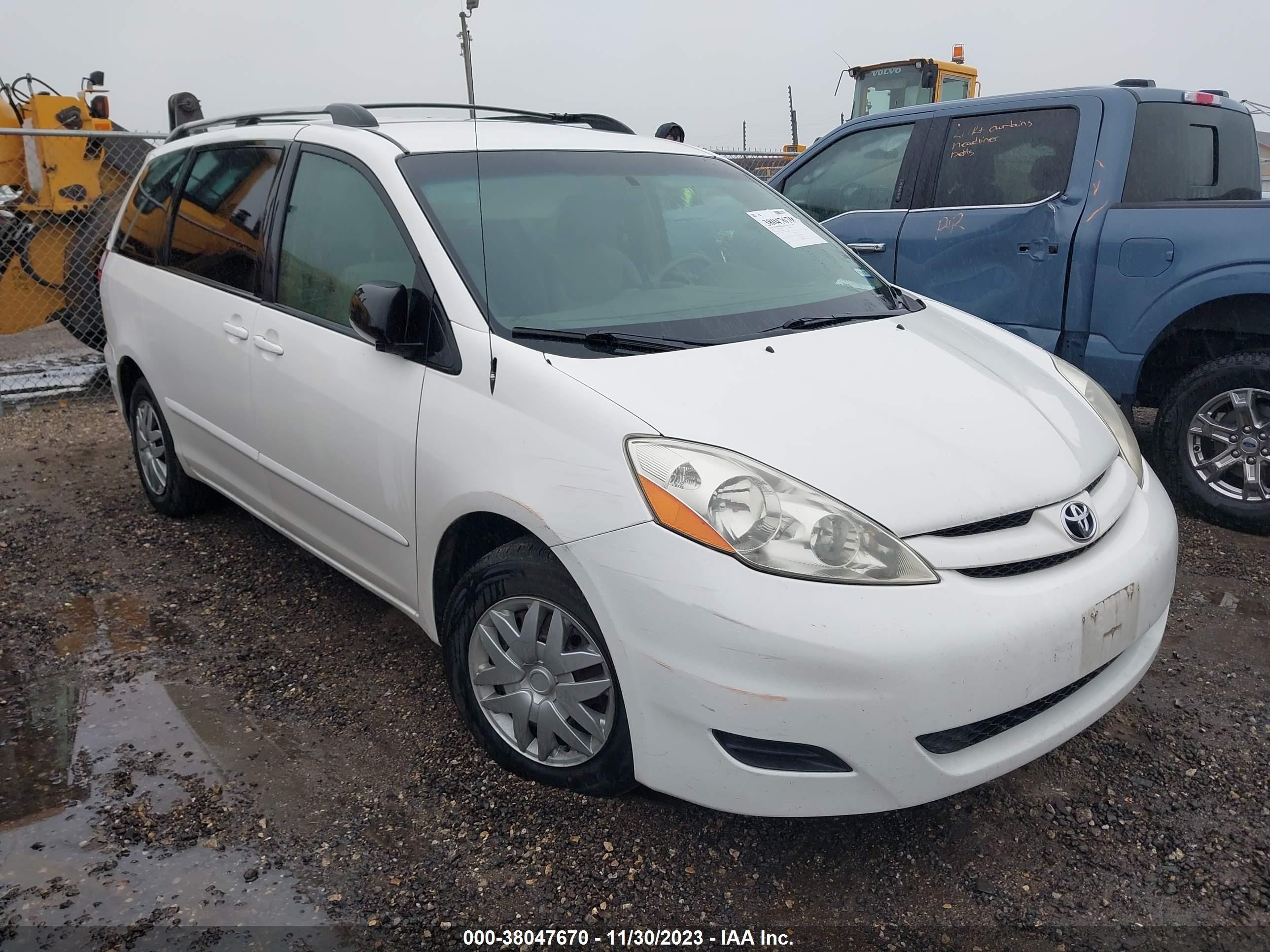 TOYOTA SIENNA 2008 5tdzk23c68s140159