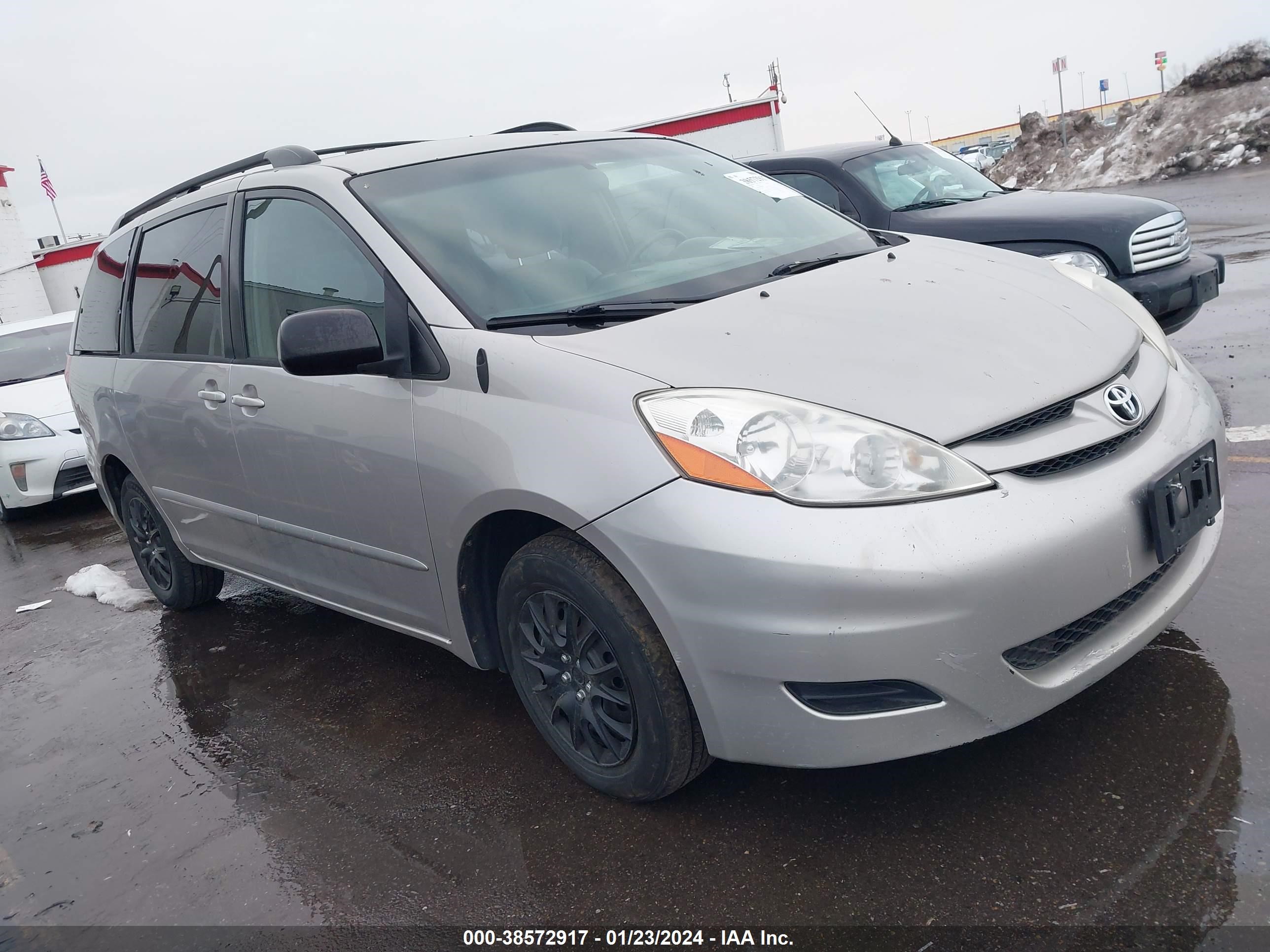 TOYOTA SIENNA 2008 5tdzk23c68s188809