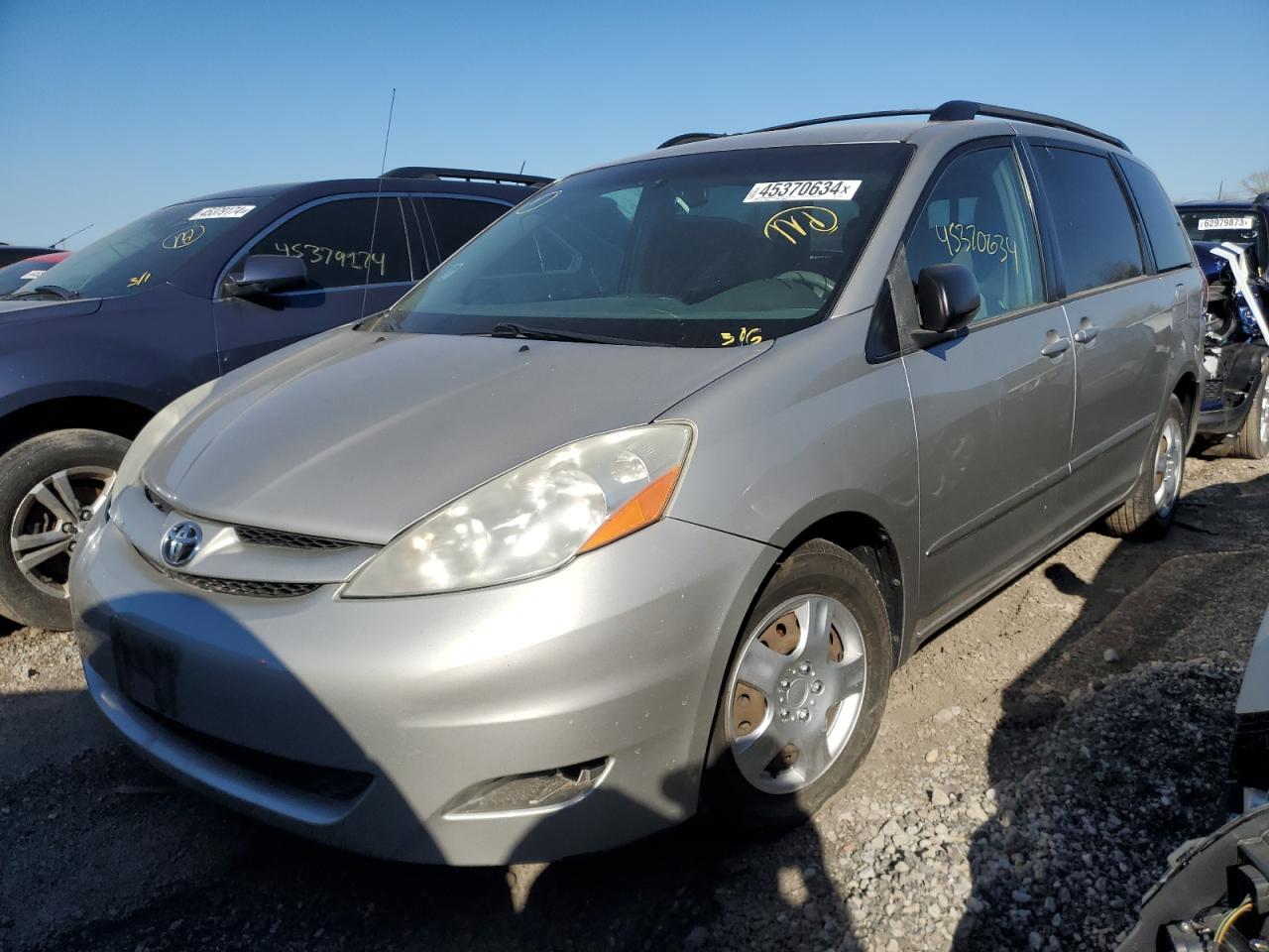 TOYOTA SIENNA 2008 5tdzk23c68s189135