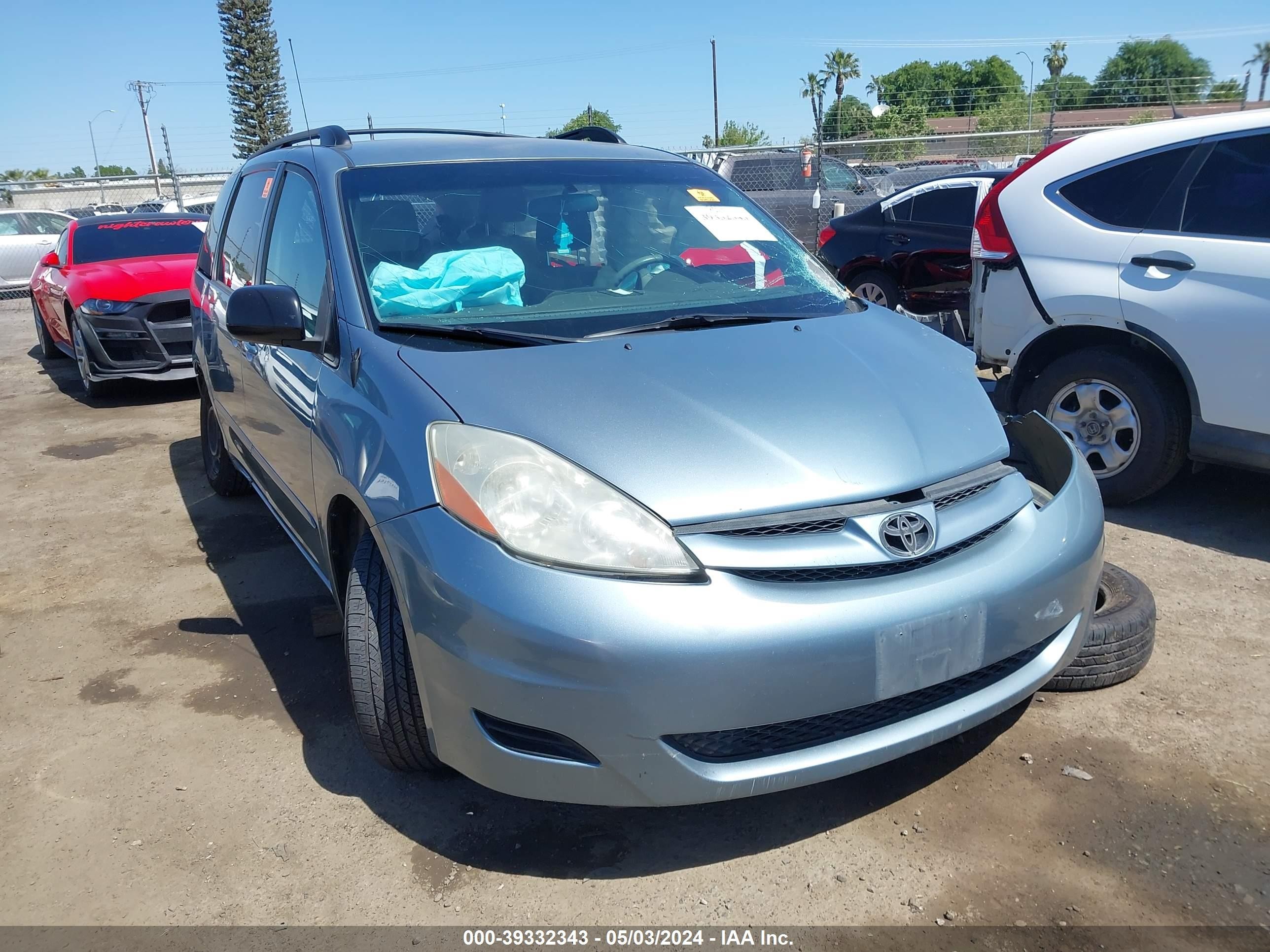 TOYOTA SIENNA 2008 5tdzk23c68s204443