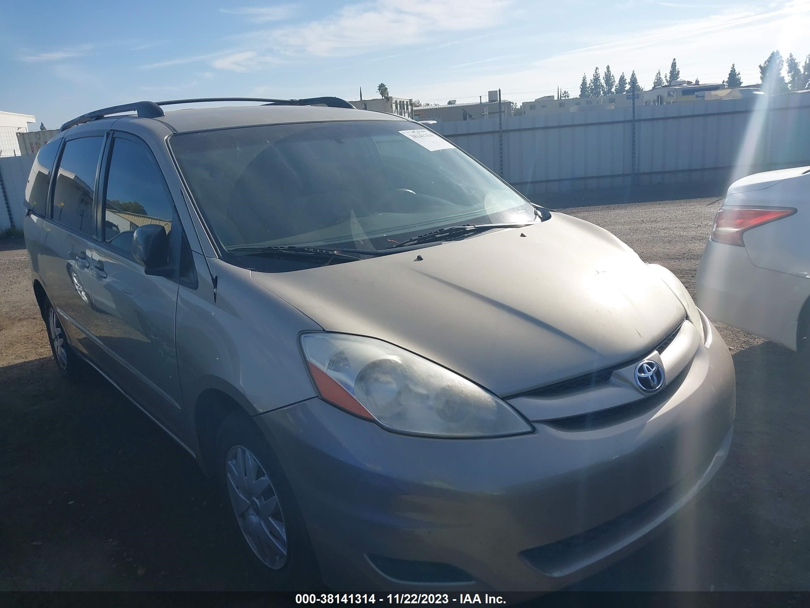 TOYOTA SIENNA 2008 5tdzk23c68s207925