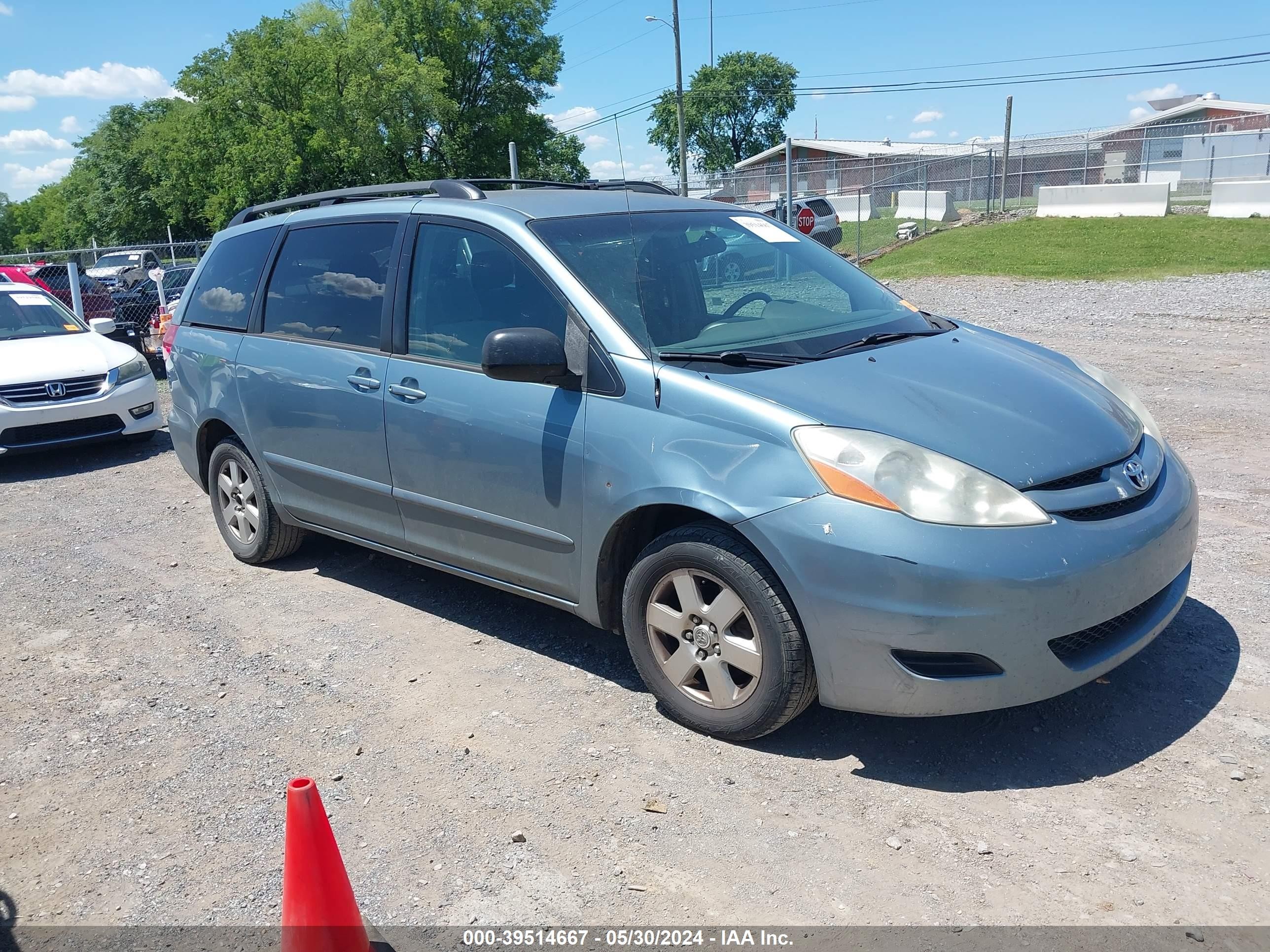 TOYOTA SIENNA 2008 5tdzk23c78s149193