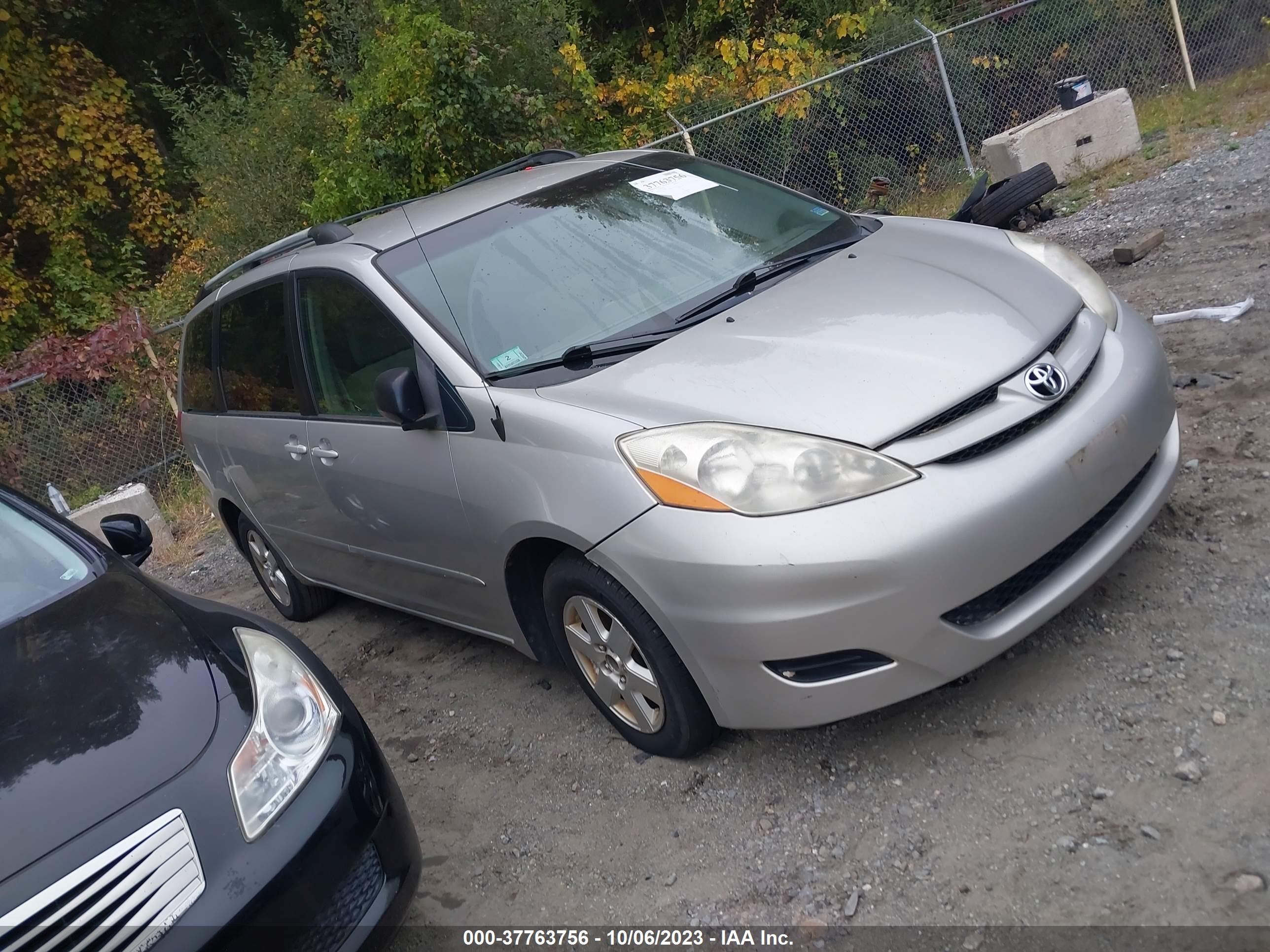 TOYOTA SIENNA 2007 5tdzk23c87s092923