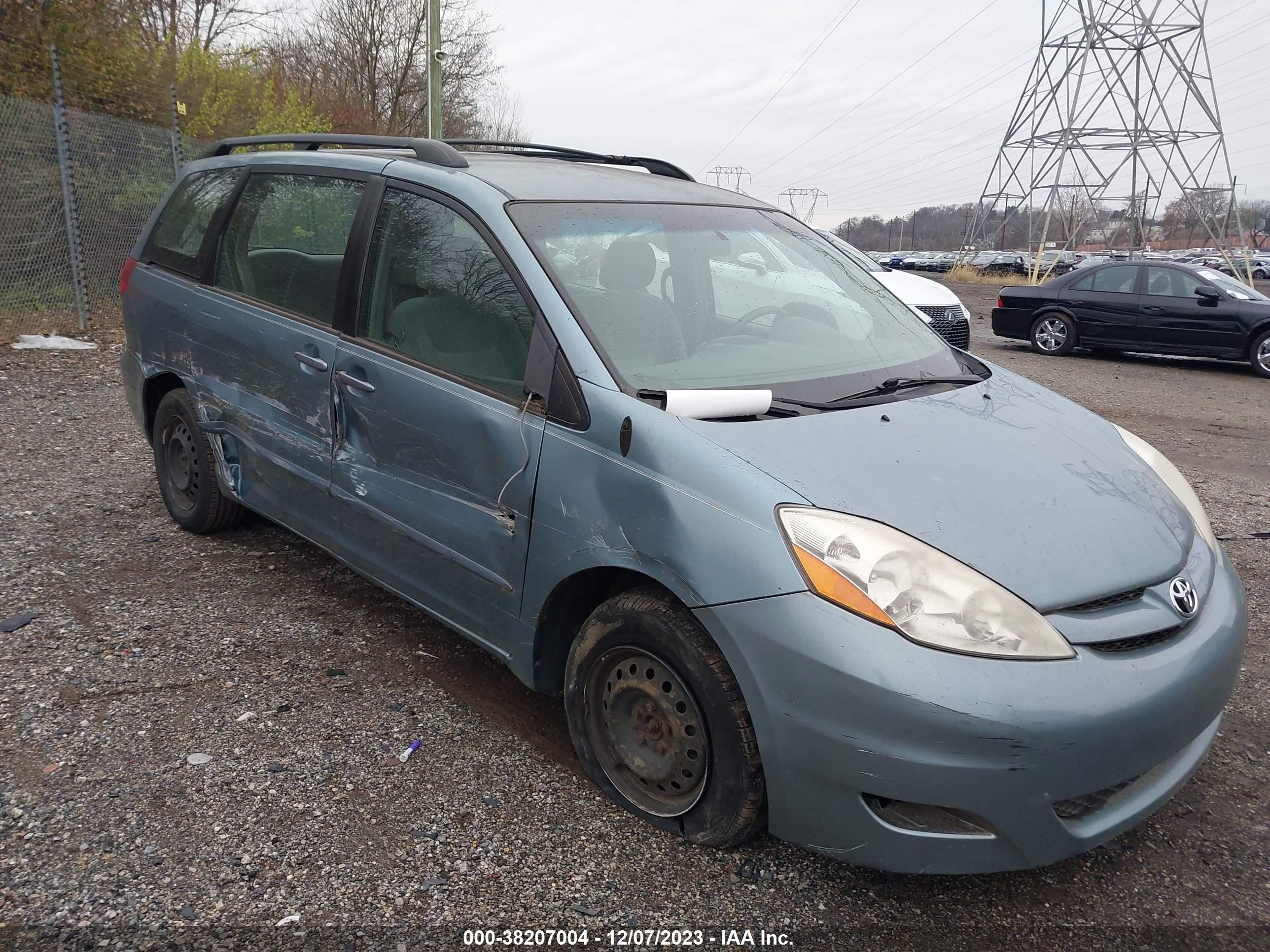 TOYOTA SIENNA 2008 5tdzk23c88s121760