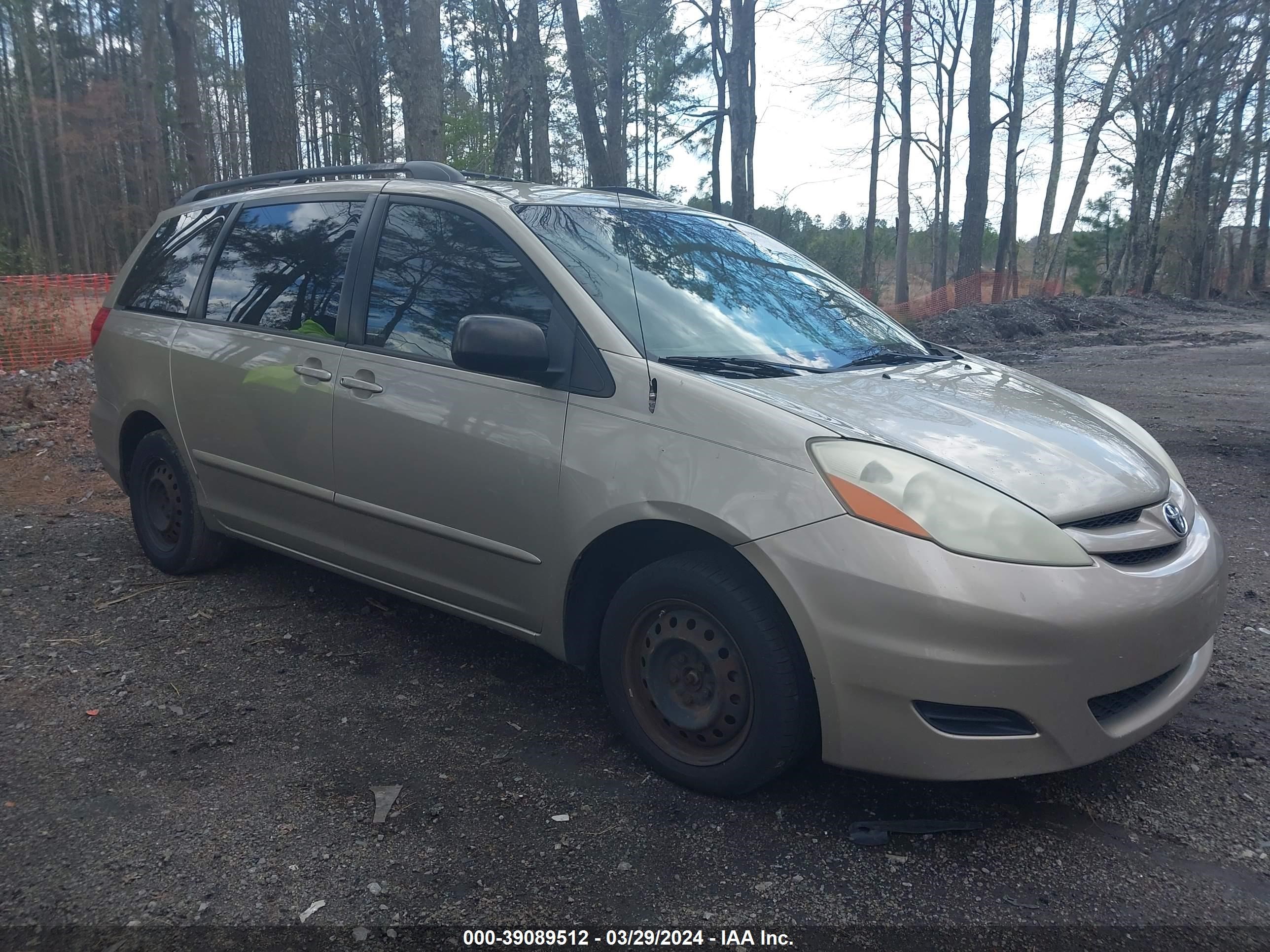 TOYOTA SIENNA 2008 5tdzk23c88s218683