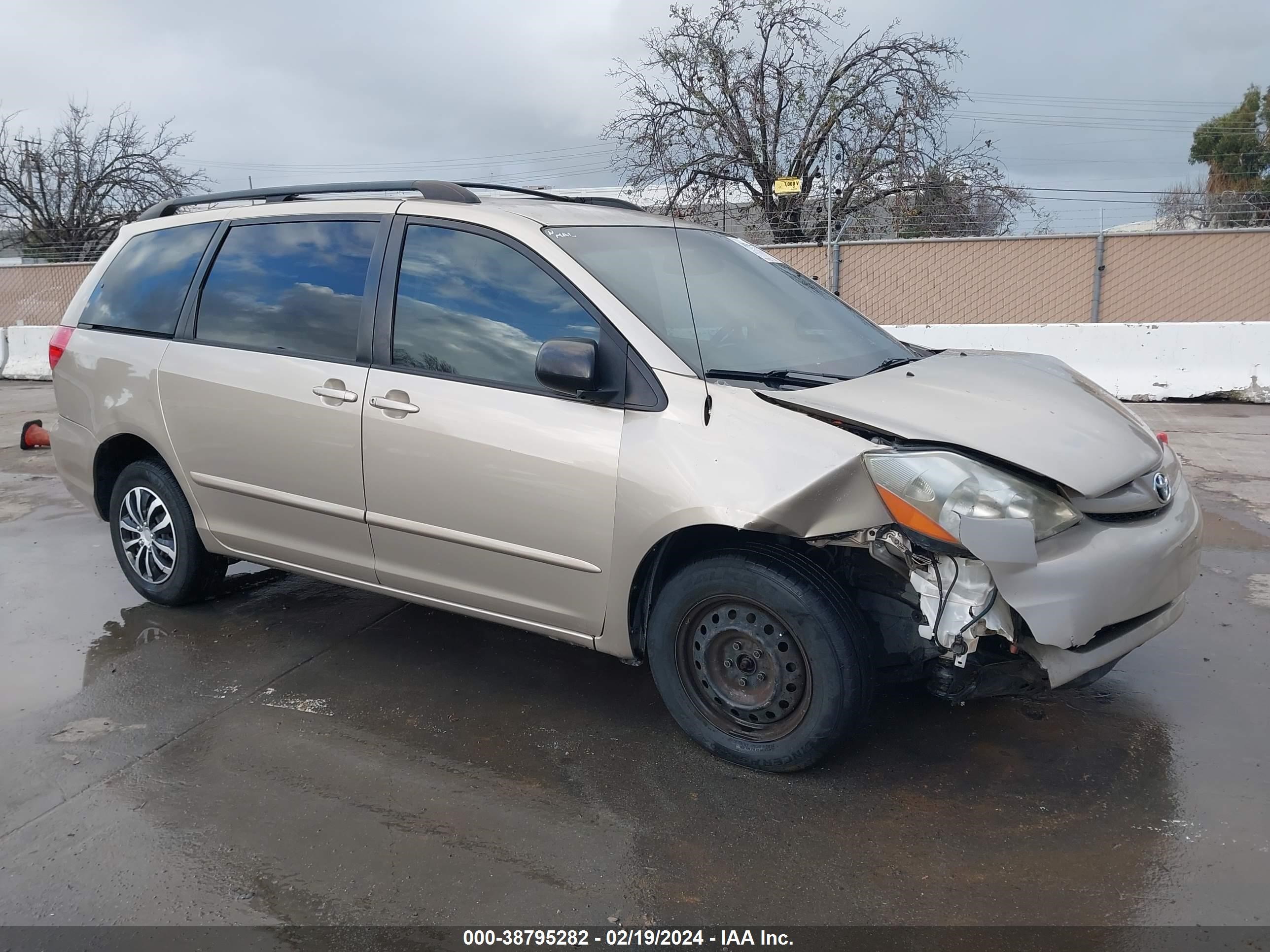 TOYOTA SIENNA 2009 5tdzk23c89s264368