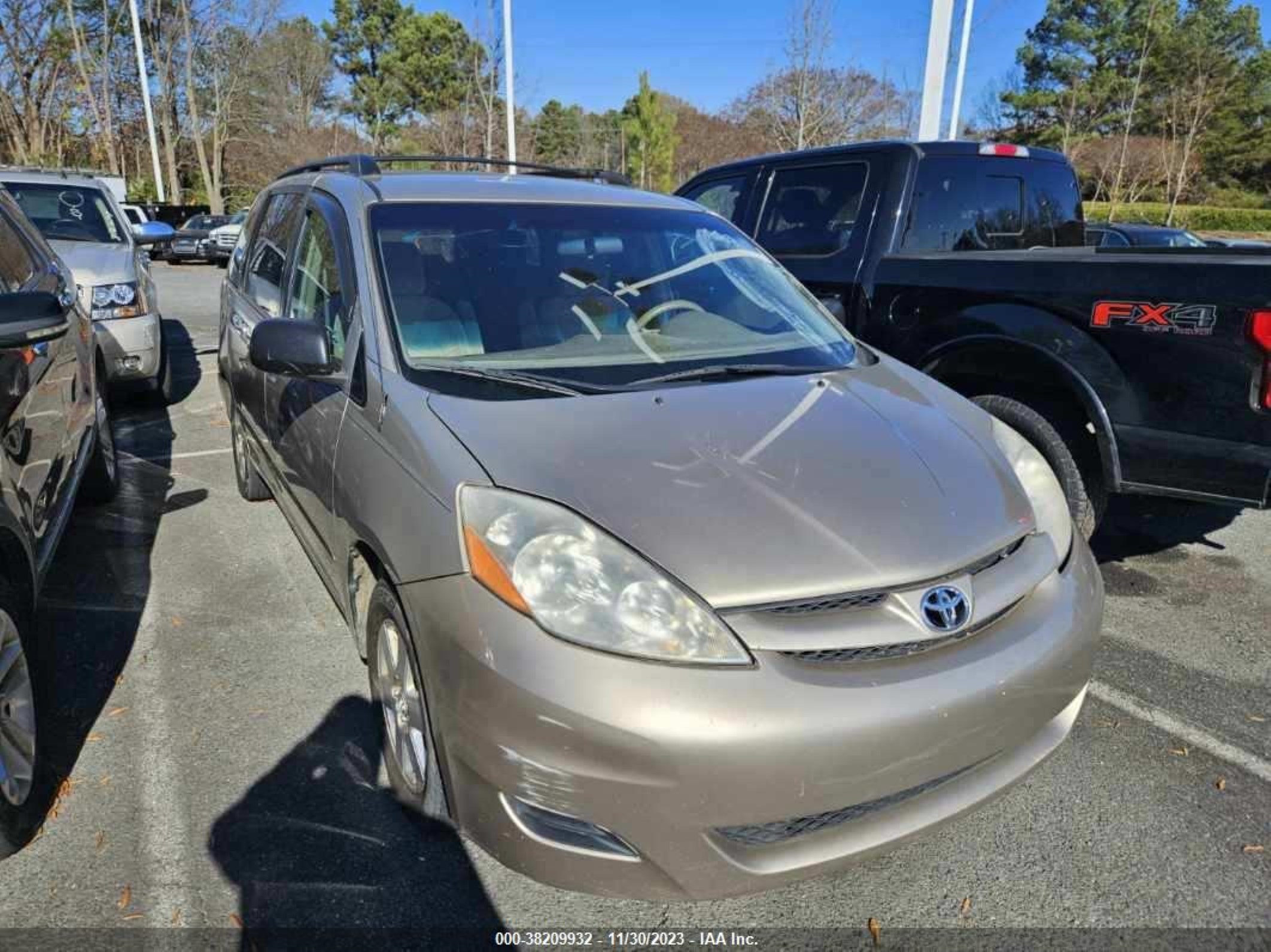 TOYOTA SIENNA 2009 5tdzk23c89s267917