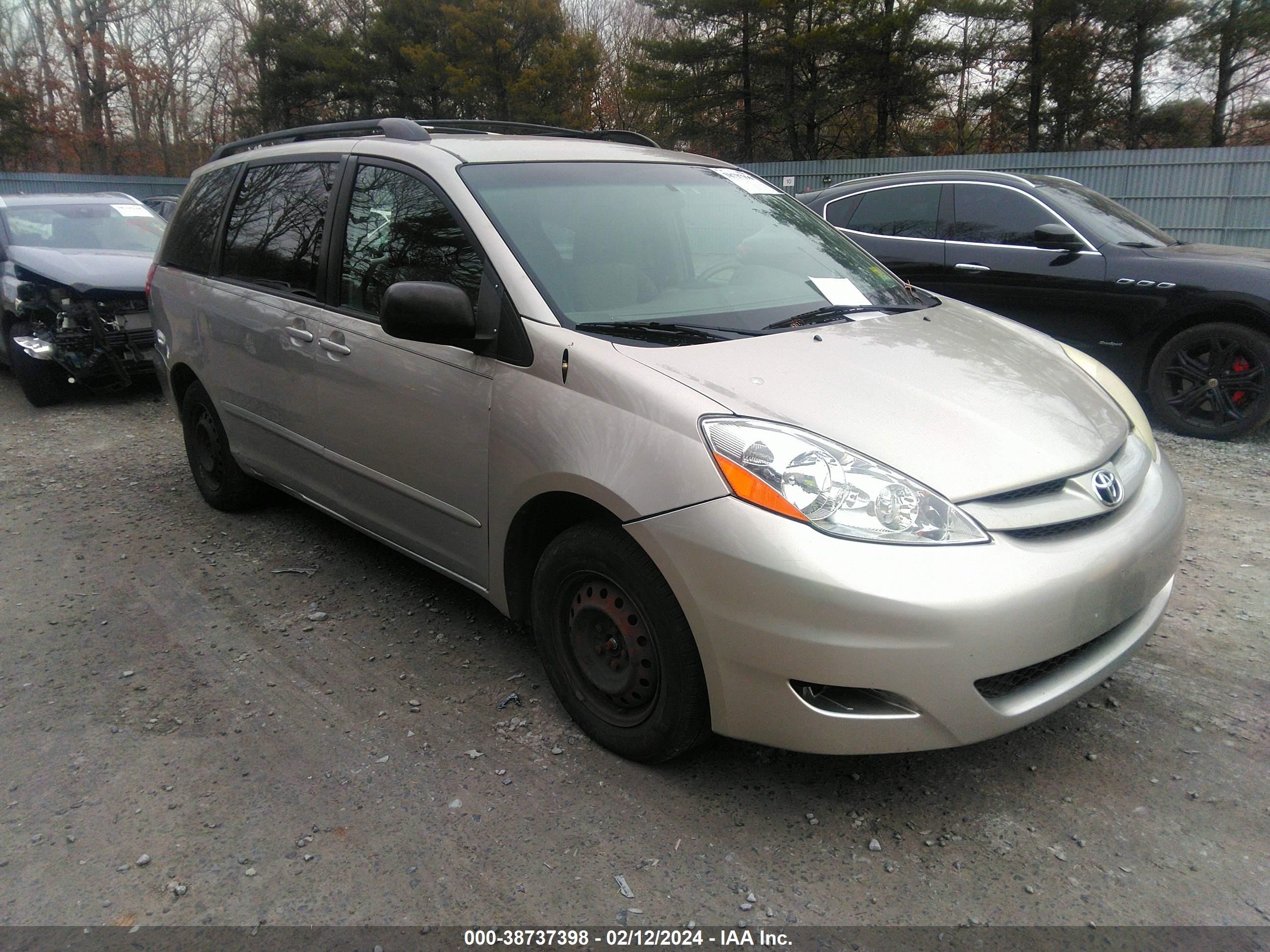 TOYOTA SIENNA 2009 5tdzk23c89s283549