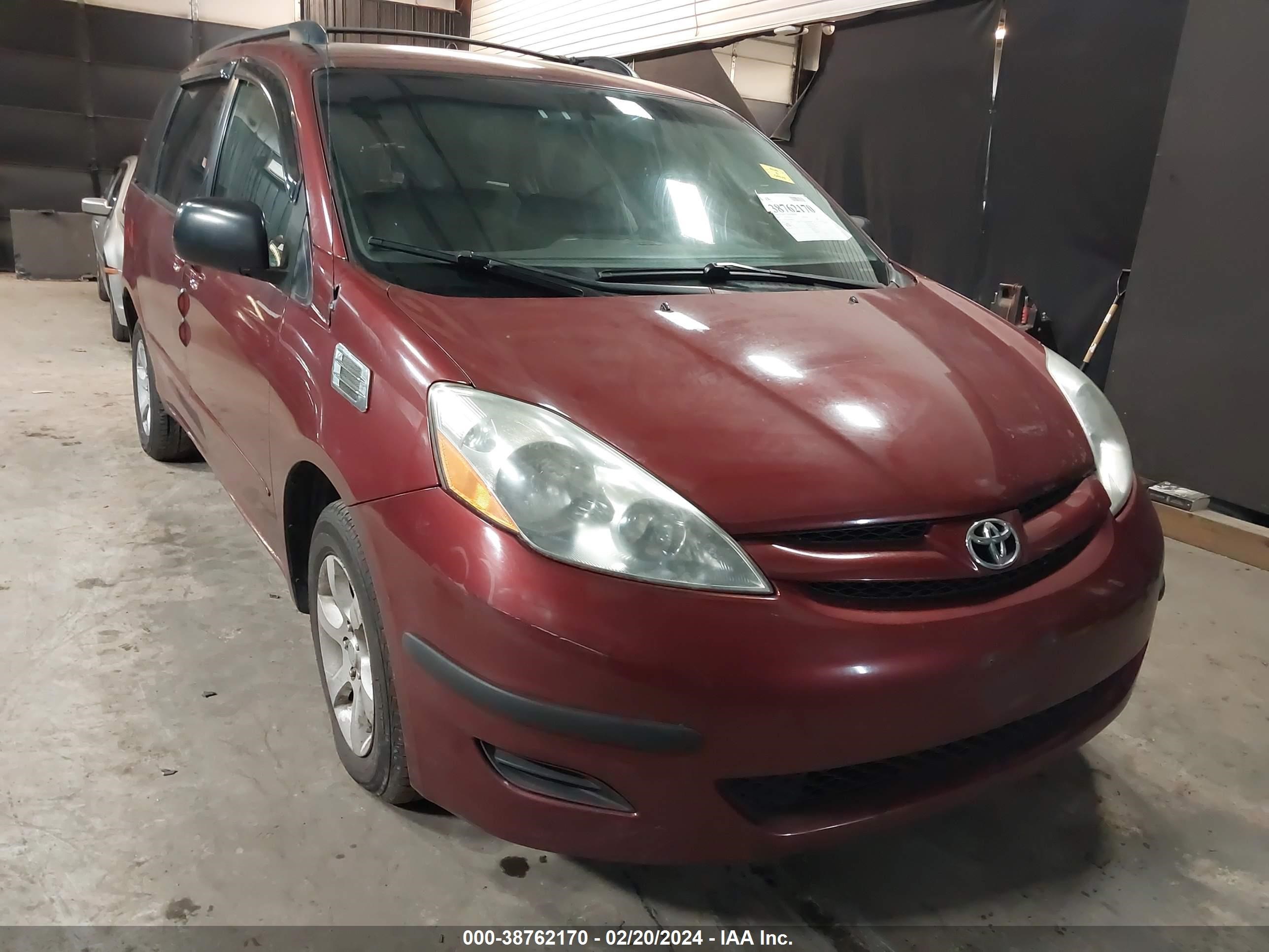 TOYOTA SIENNA 2007 5tdzk23c97s086936