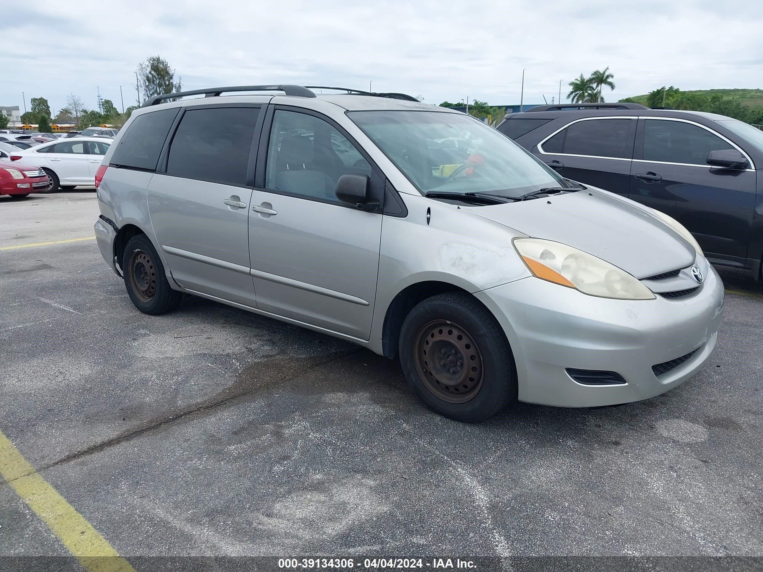 TOYOTA SIENNA 2007 5tdzk23cx7s037308