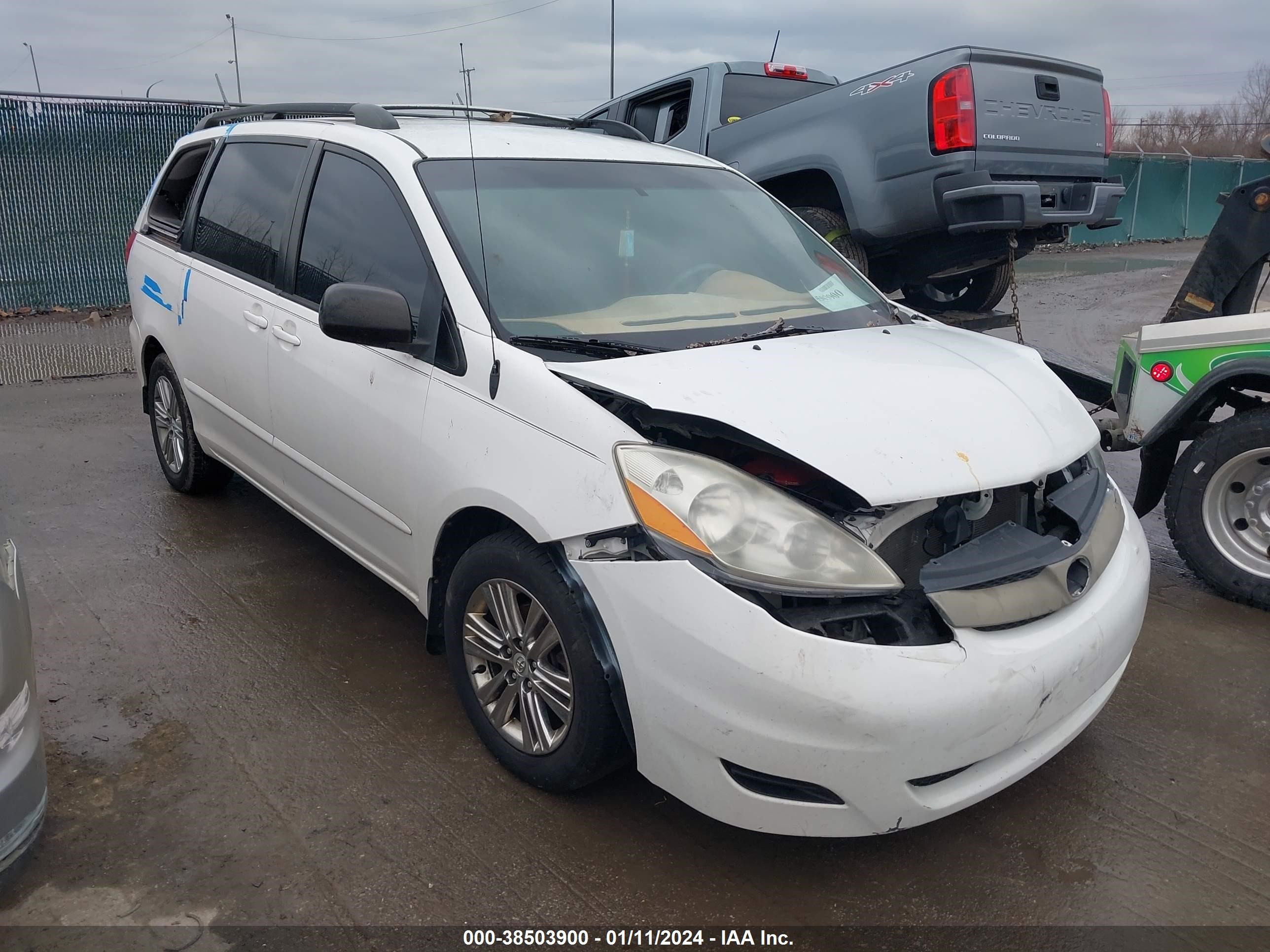 TOYOTA SIENNA 2008 5tdzk23cx8s126006