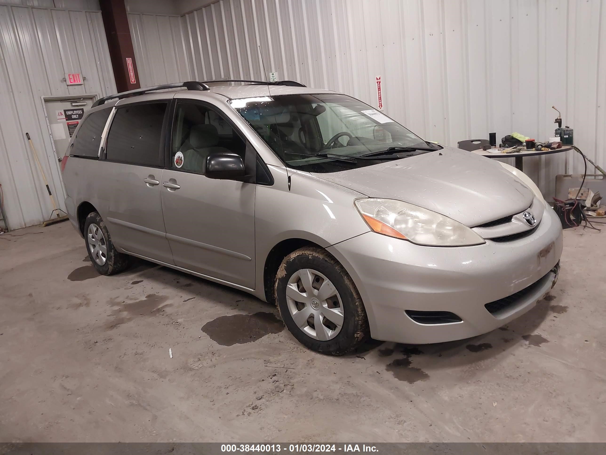 TOYOTA SIENNA 2008 5tdzk23cx8s204249