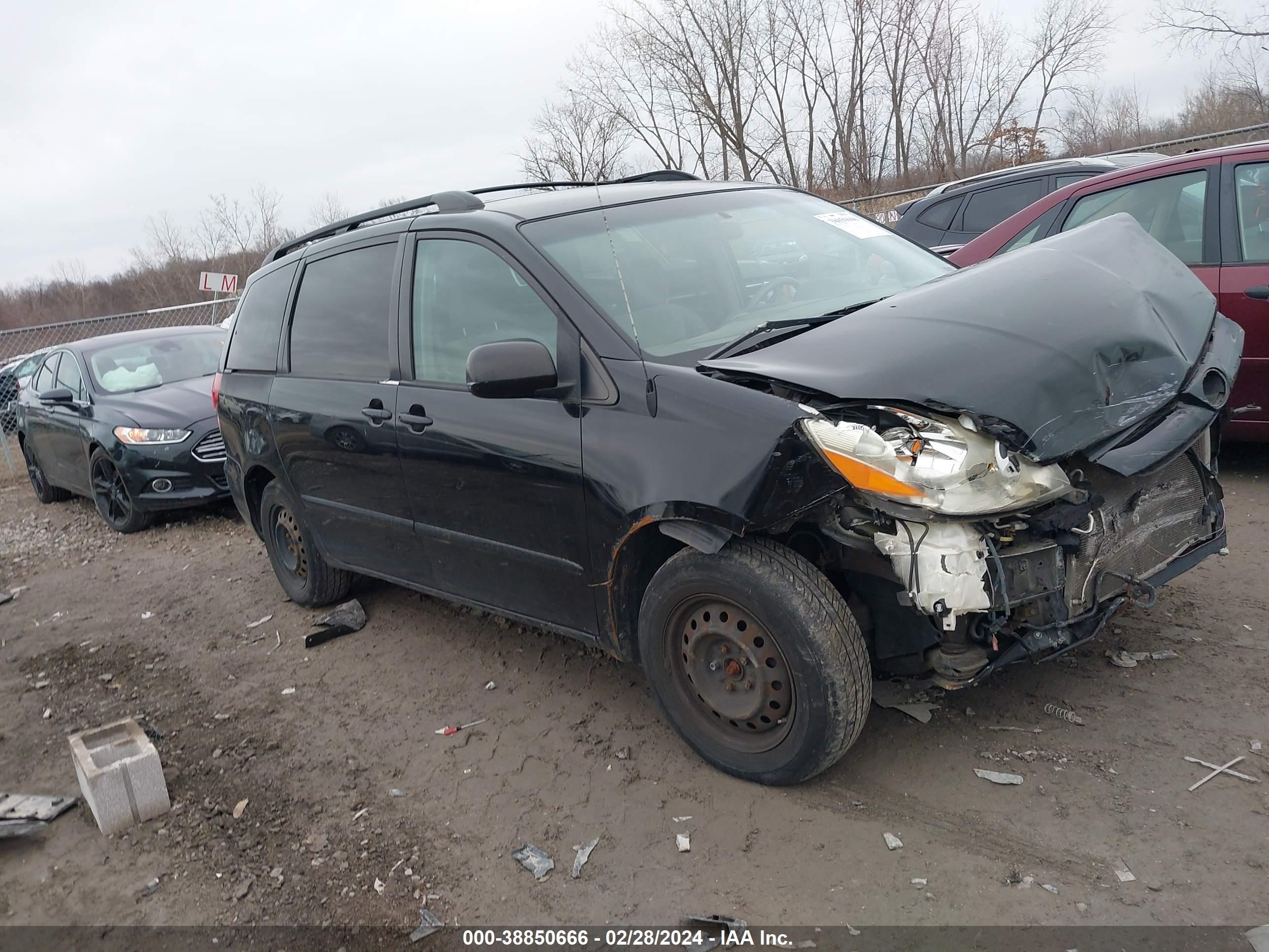 TOYOTA SIENNA 2009 5tdzk23cx9s286243