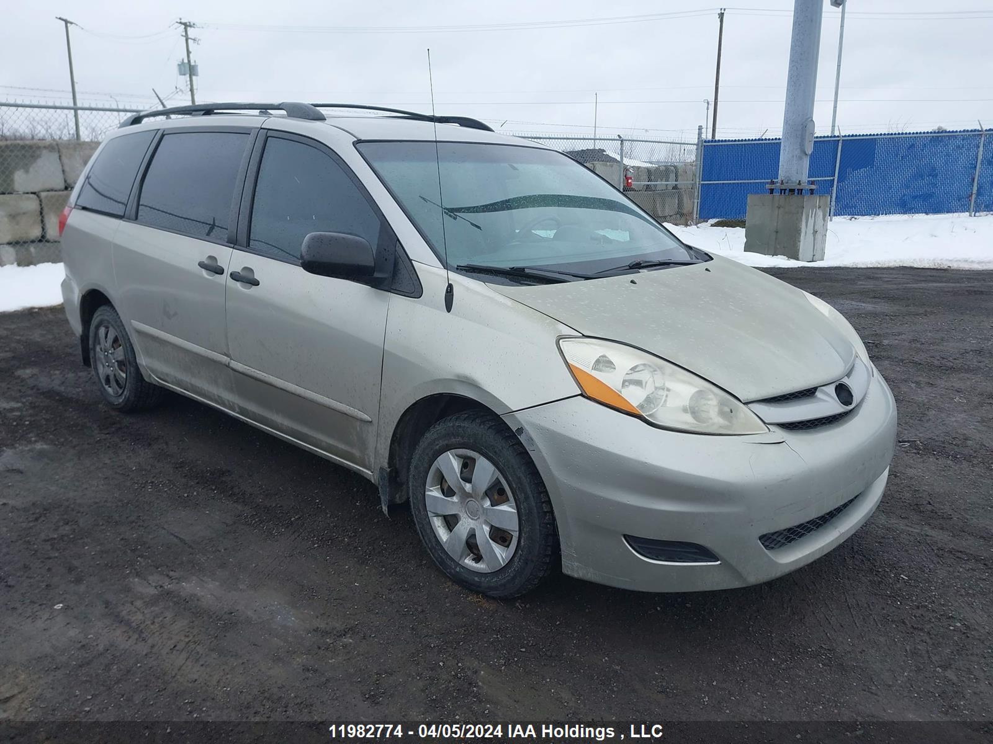 TOYOTA SIENNA 2007 5tdzk29c77s027181