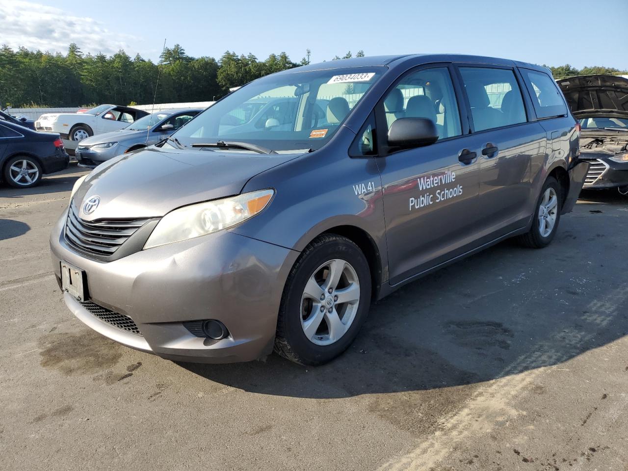 TOYOTA SIENNA 2011 5tdzk3dc0bs080052