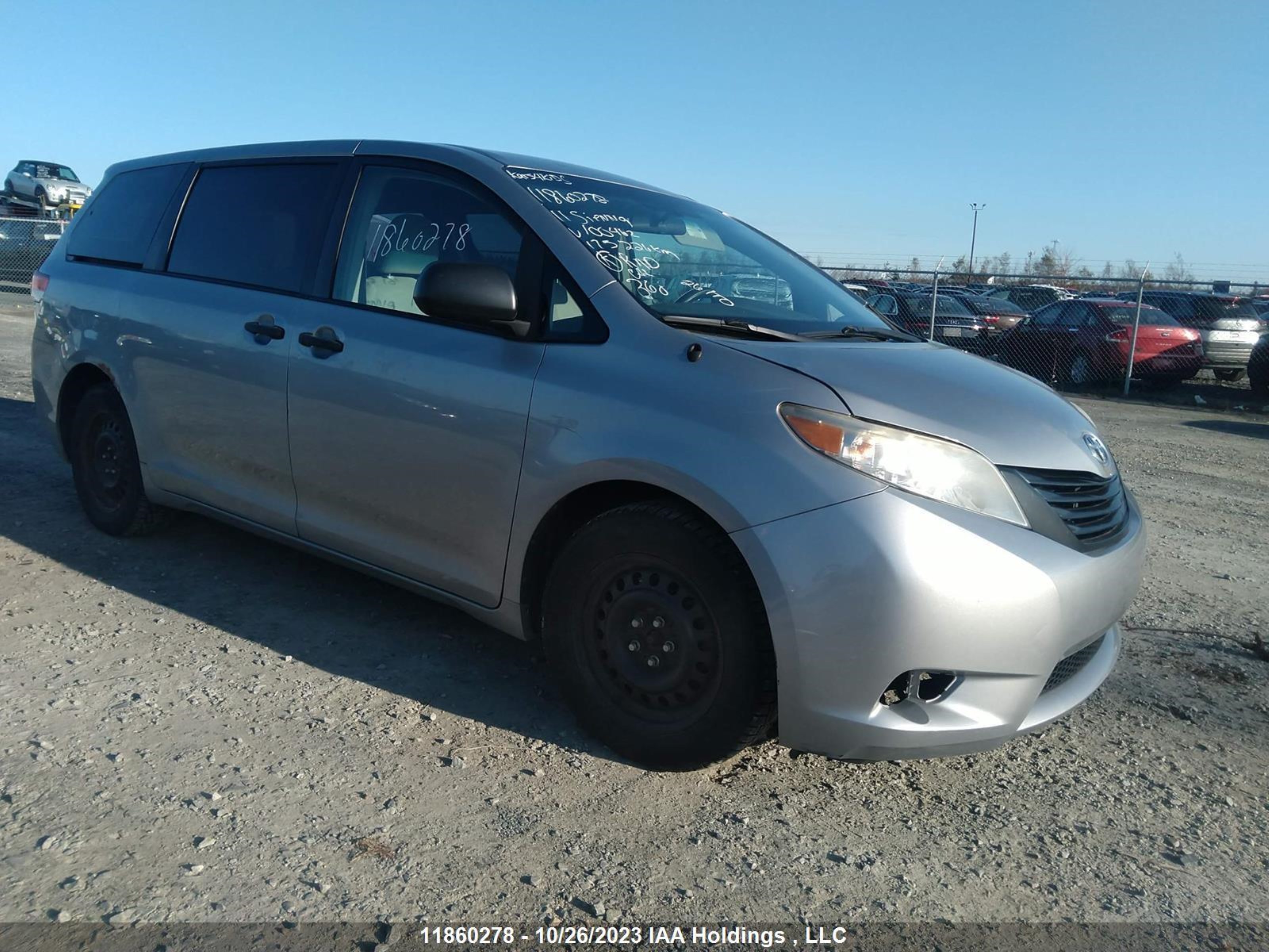 TOYOTA SIENNA 2011 5tdzk3dc0bs100462