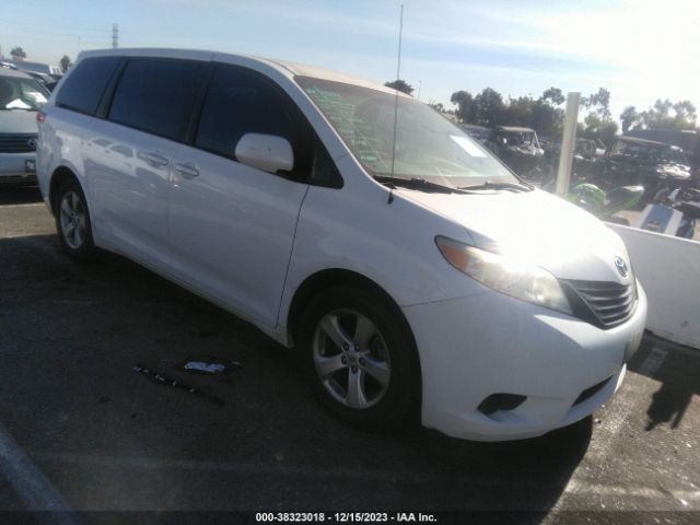 TOYOTA SIENNA 2013 5tdzk3dc0ds296650