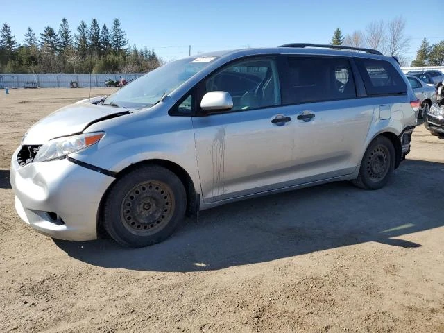 TOYOTA SIENNA 2011 5tdzk3dc6bs131814