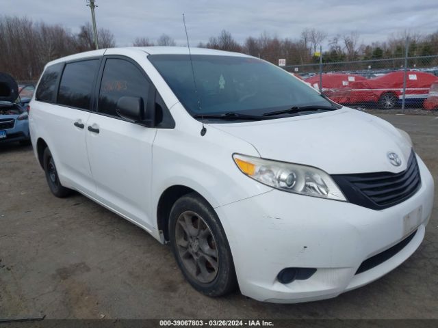 TOYOTA SIENNA 2013 5tdzk3dc6ds290755