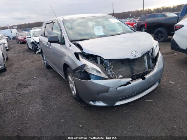 TOYOTA SIENNA 2014 5tdzk3dc6es416159