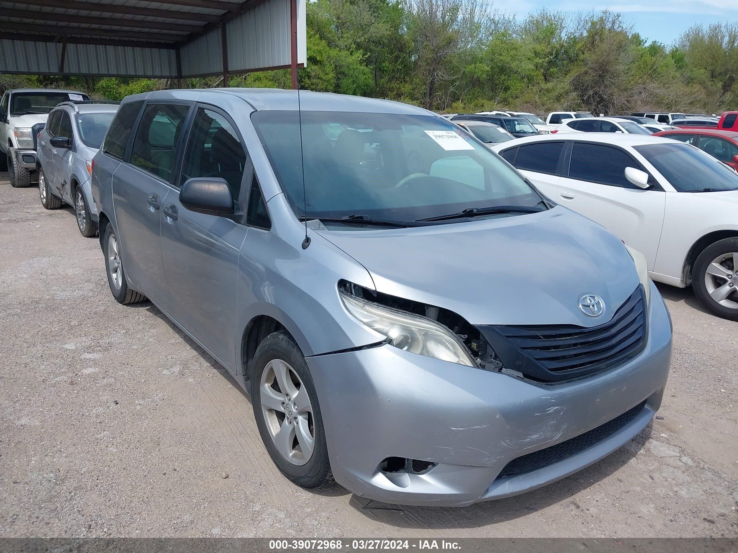 TOYOTA SIENNA 2013 5tdzk3dc7ds387298