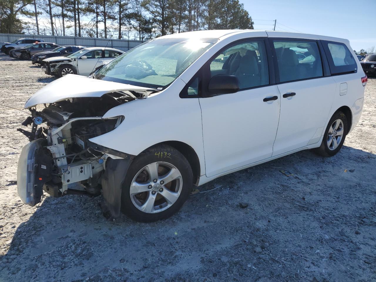 TOYOTA SIENNA 2011 5tdzk3dc8bs154852