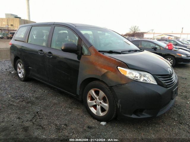 TOYOTA SIENNA 2013 5tdzk3dc9ds359583