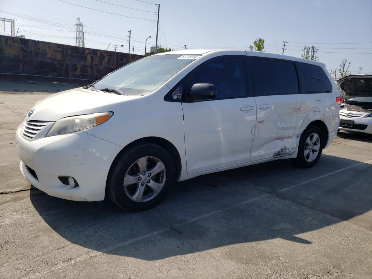 TOYOTA SIENNA 2011 5tdzk3dcxbs025222