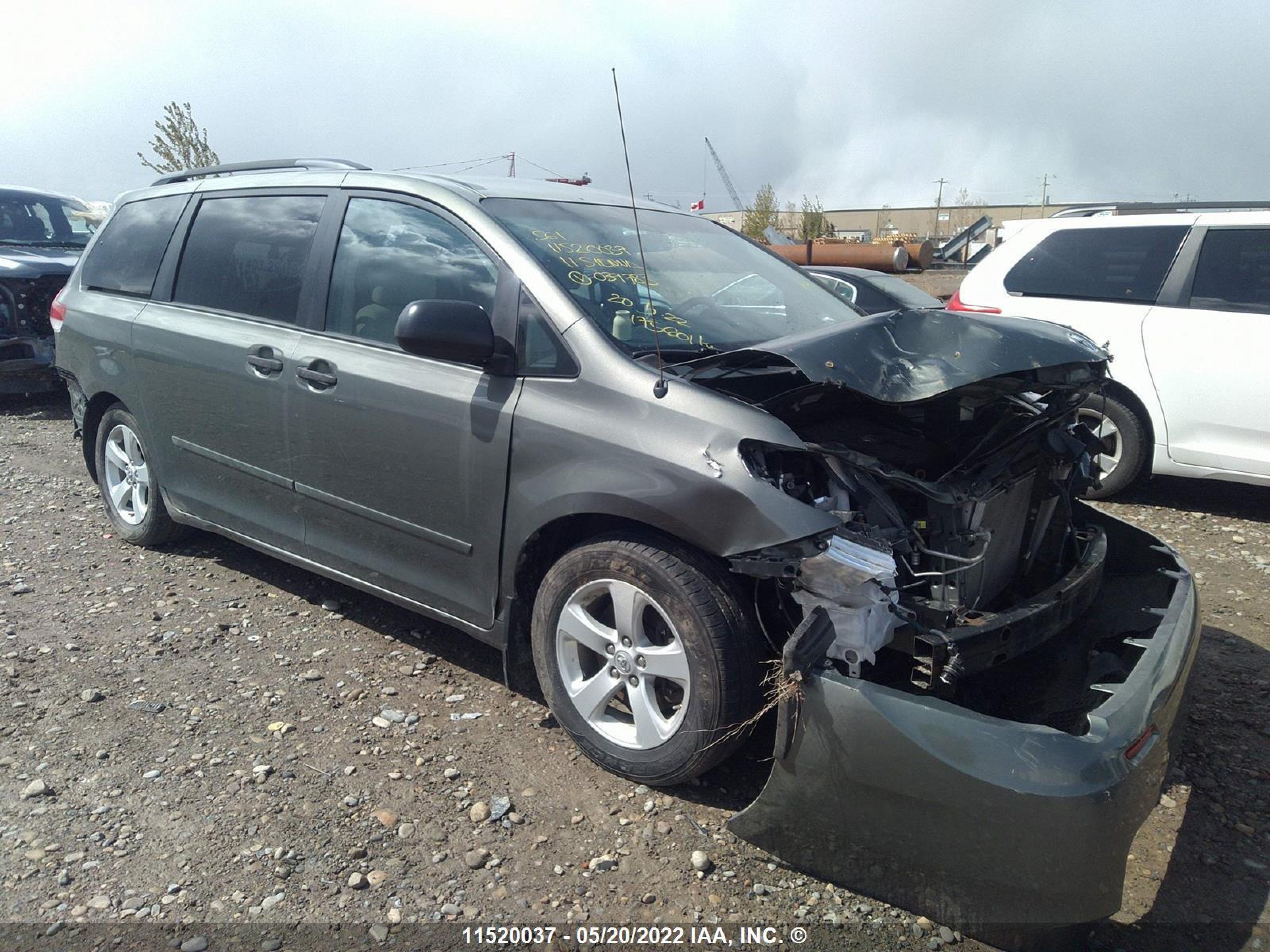 TOYOTA SIENNA 2011 5tdzk3dcxbs039783