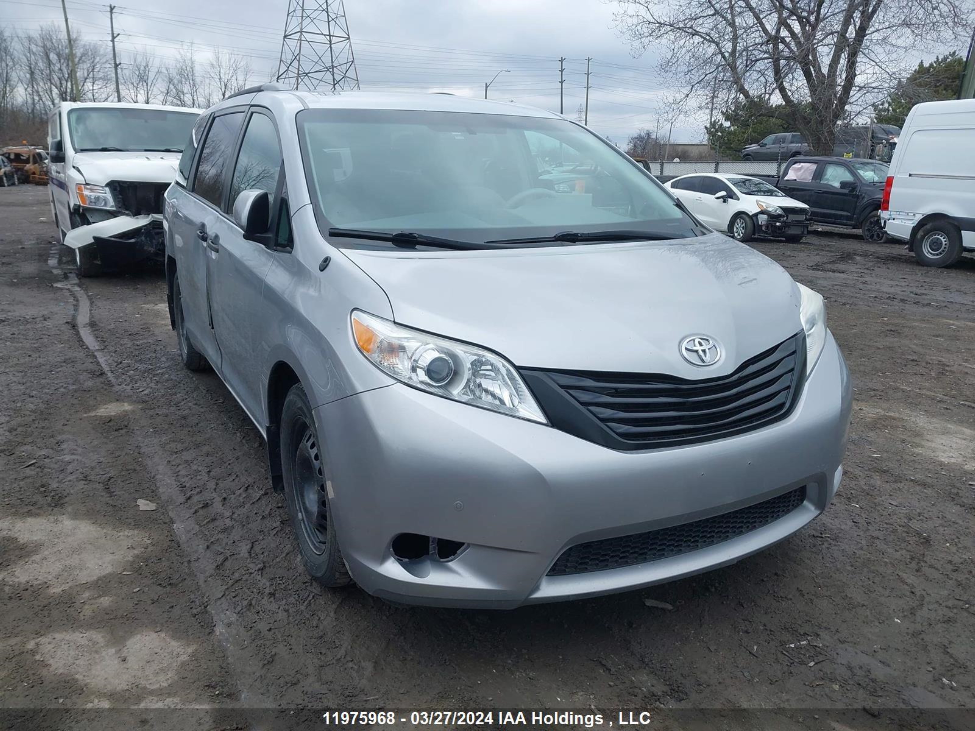 TOYOTA SIENNA 2014 5tdzk3dcxes465400