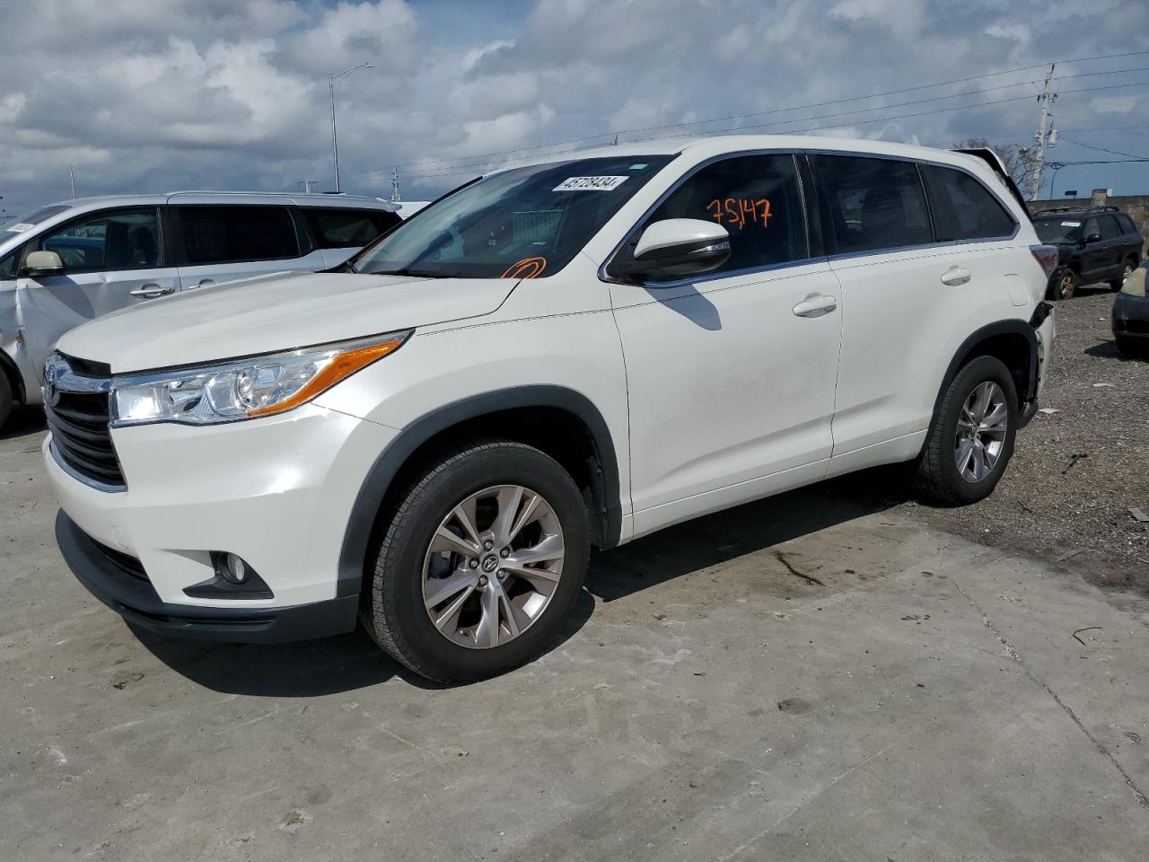 TOYOTA HIGHLANDER 2016 5tdzkrfh2gs183010